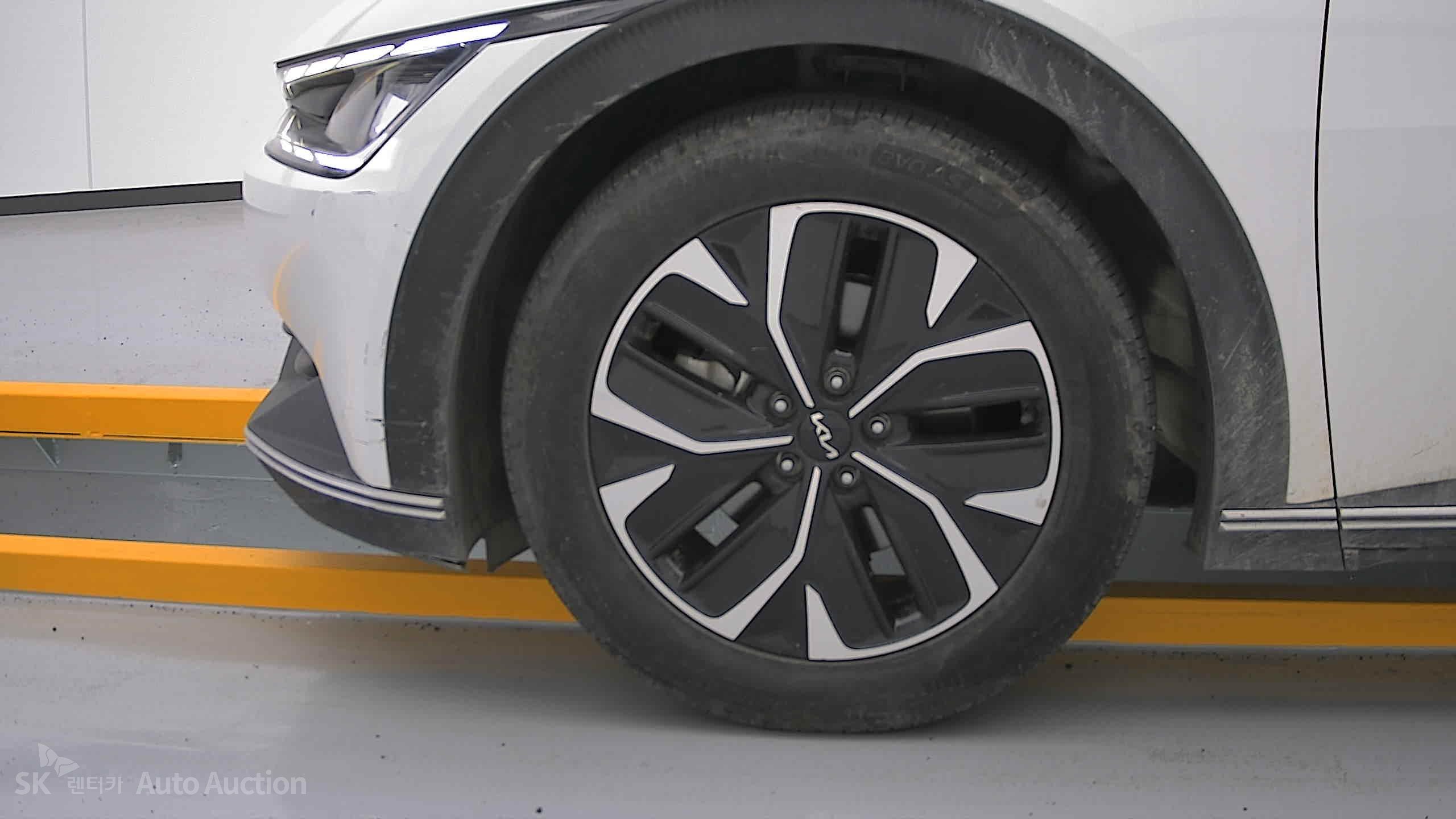 2022 - kia ev6