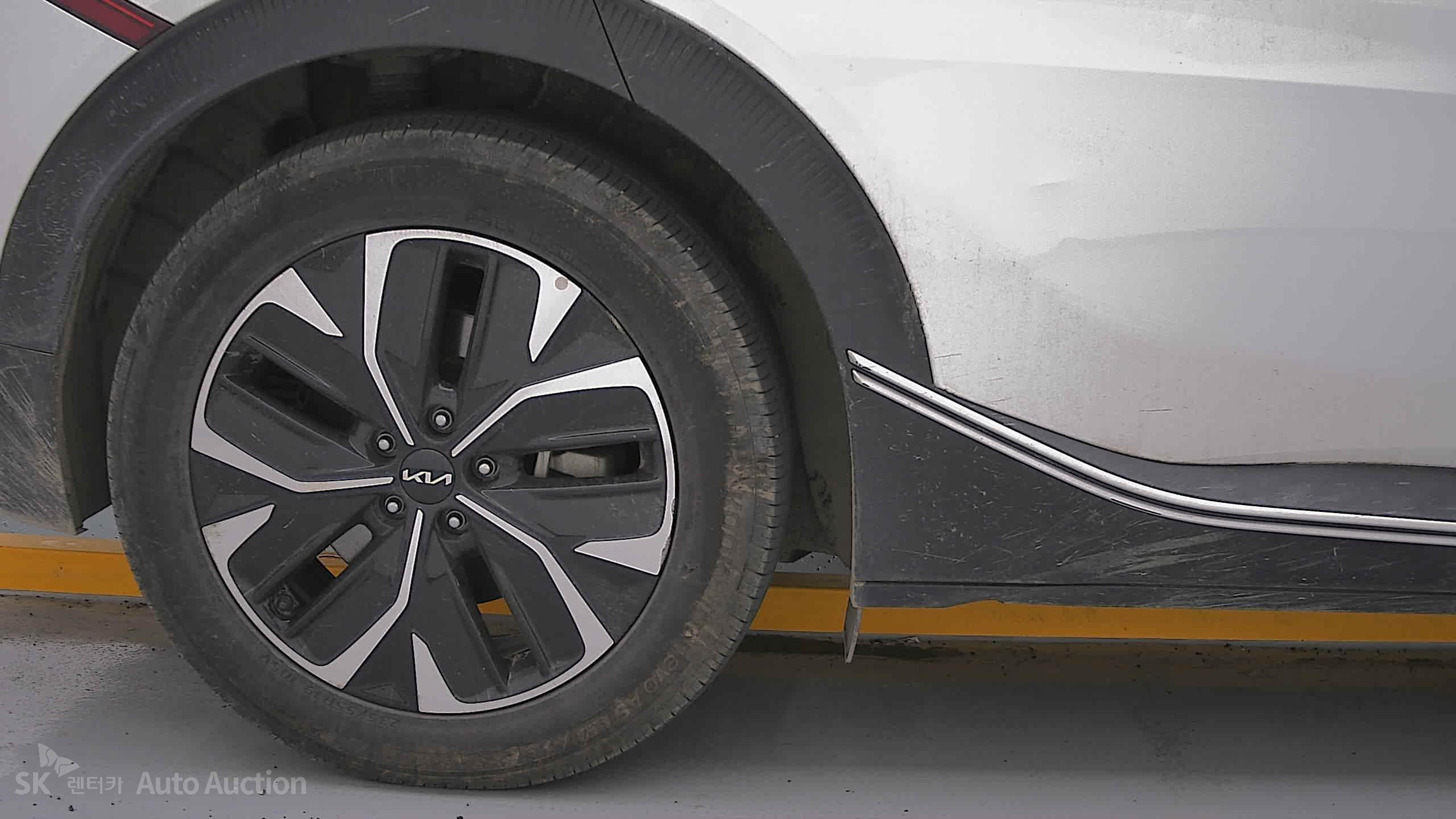 2022 - kia ev6