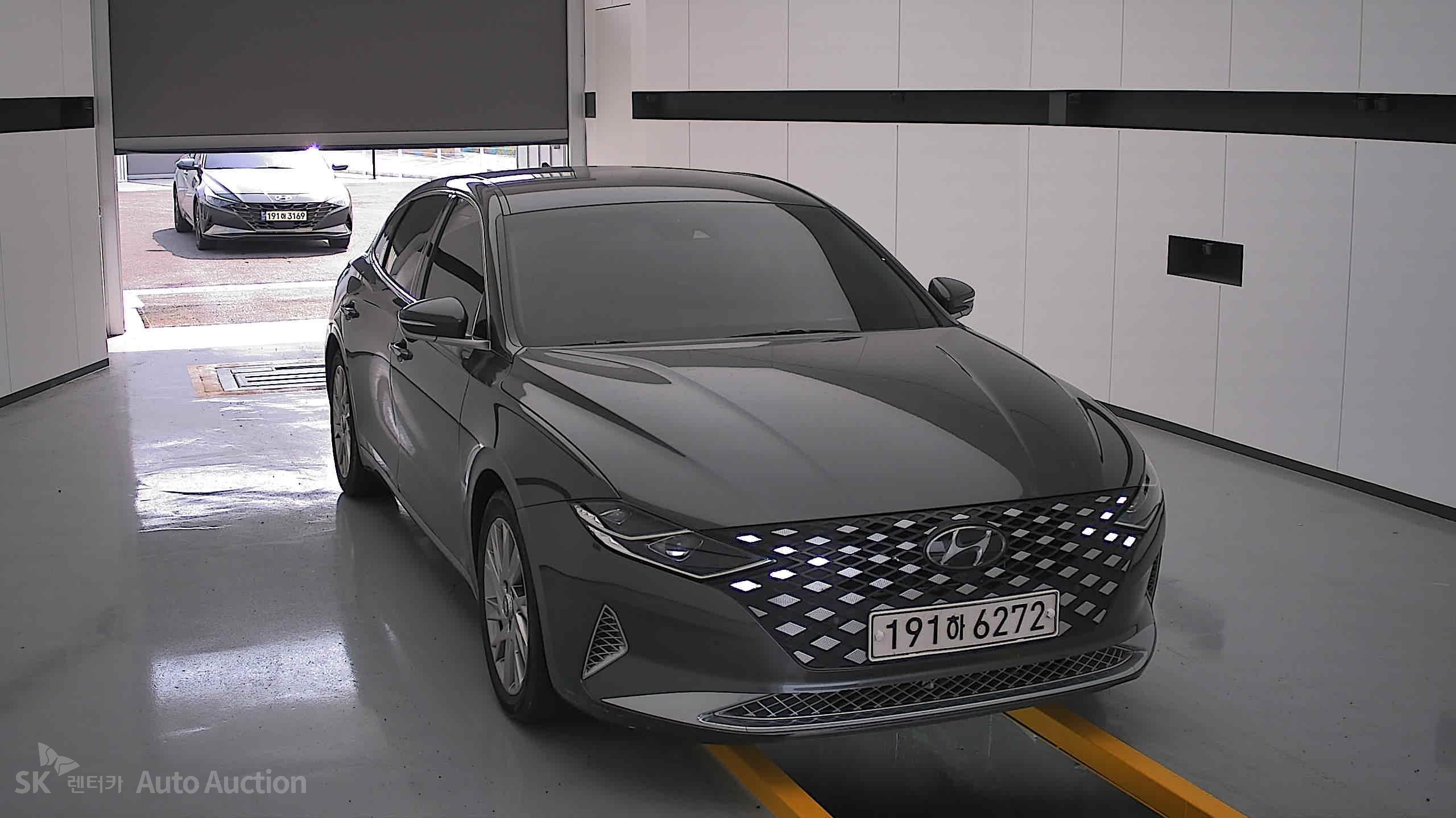 2022 - hyundai grandeur