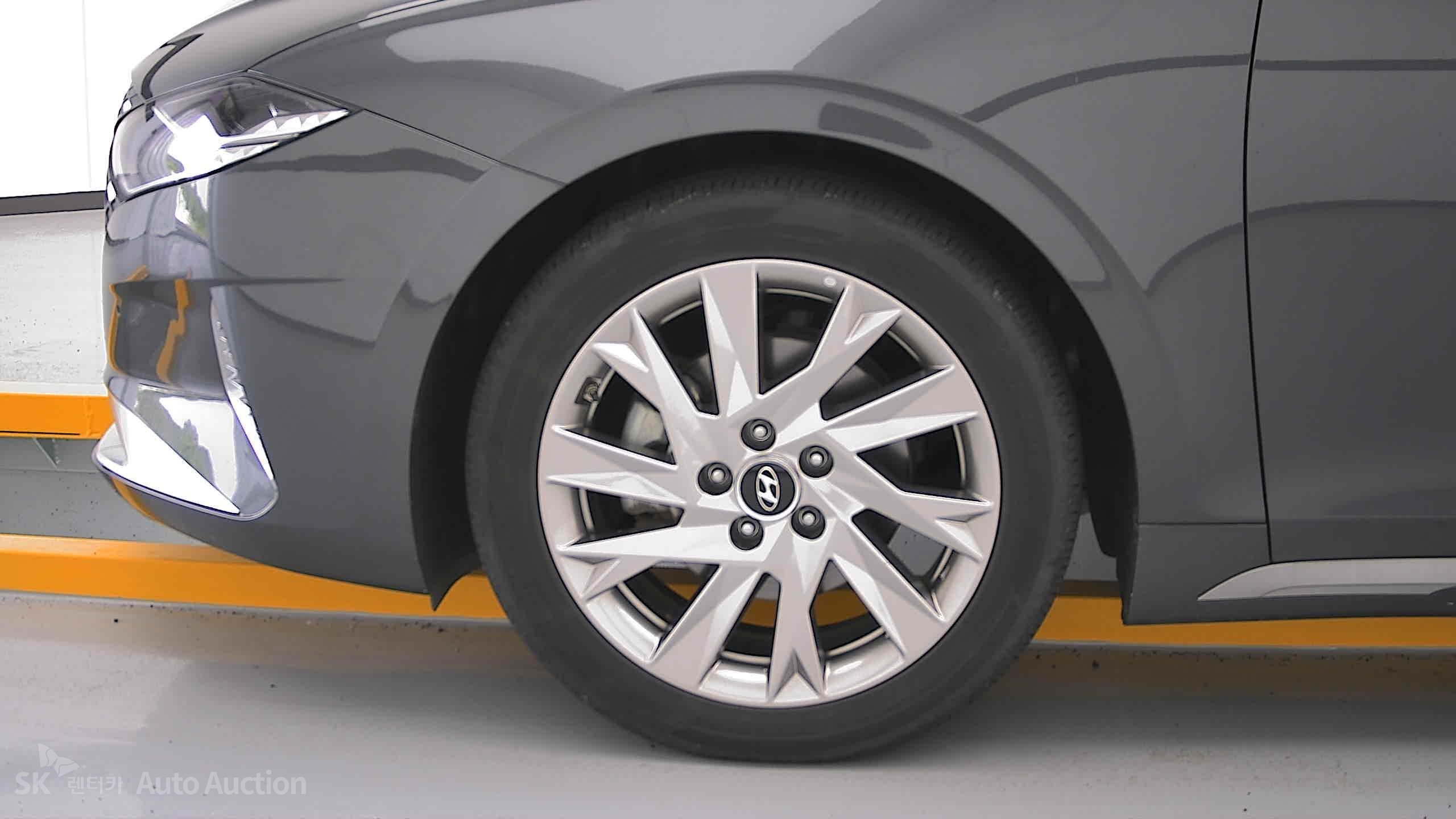 2022 - hyundai grandeur
