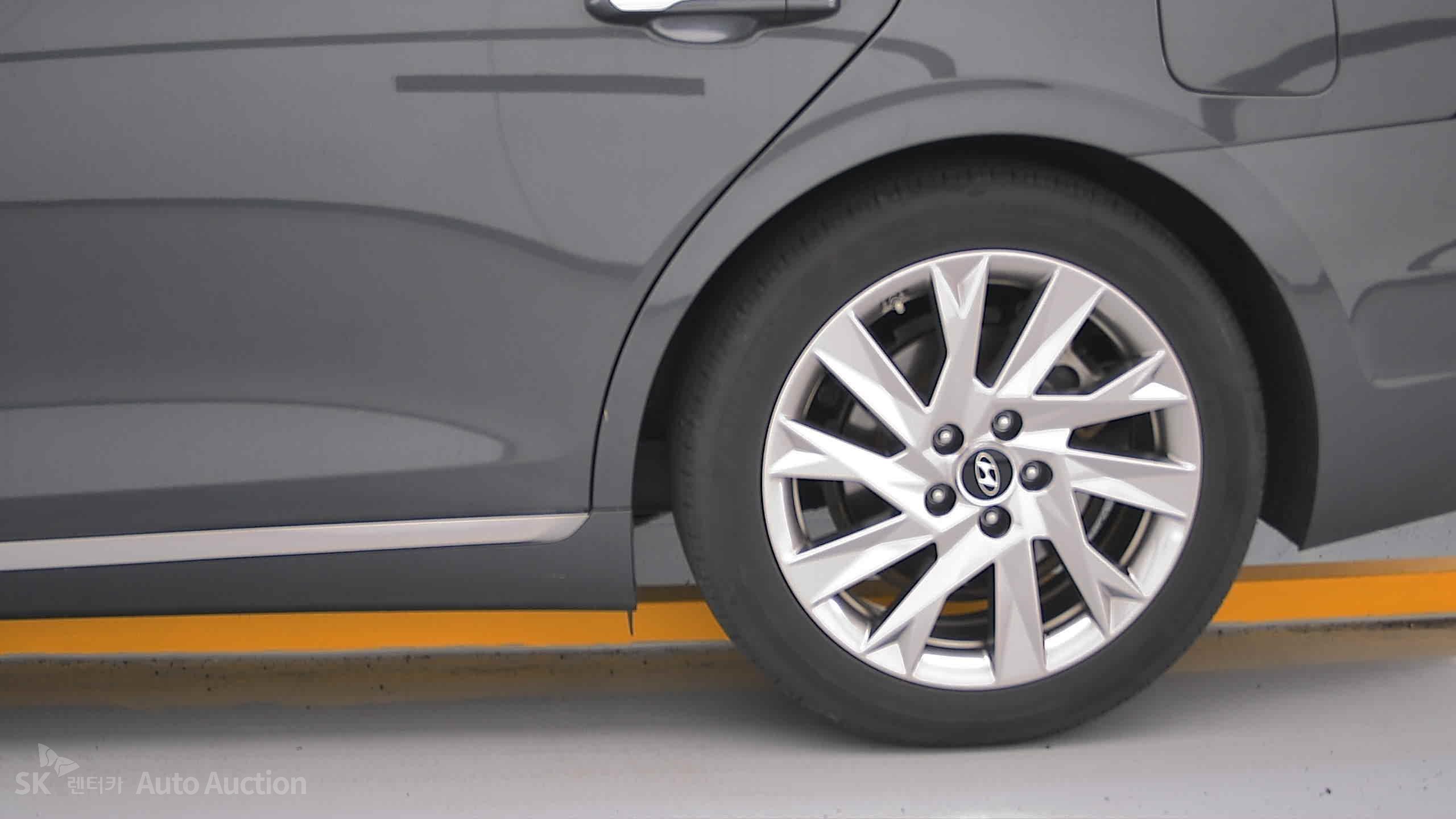 2022 - hyundai grandeur