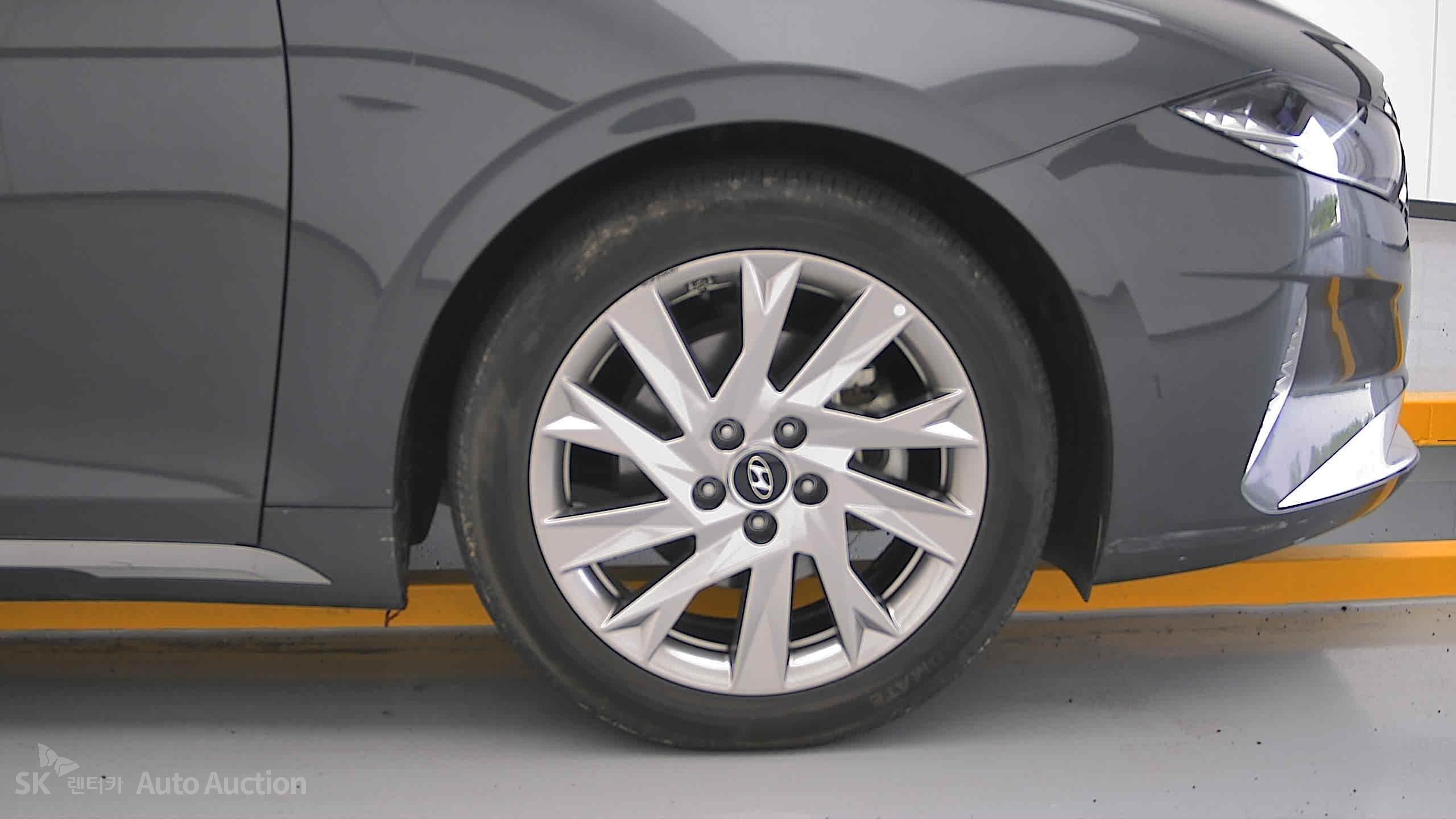 2022 - hyundai grandeur