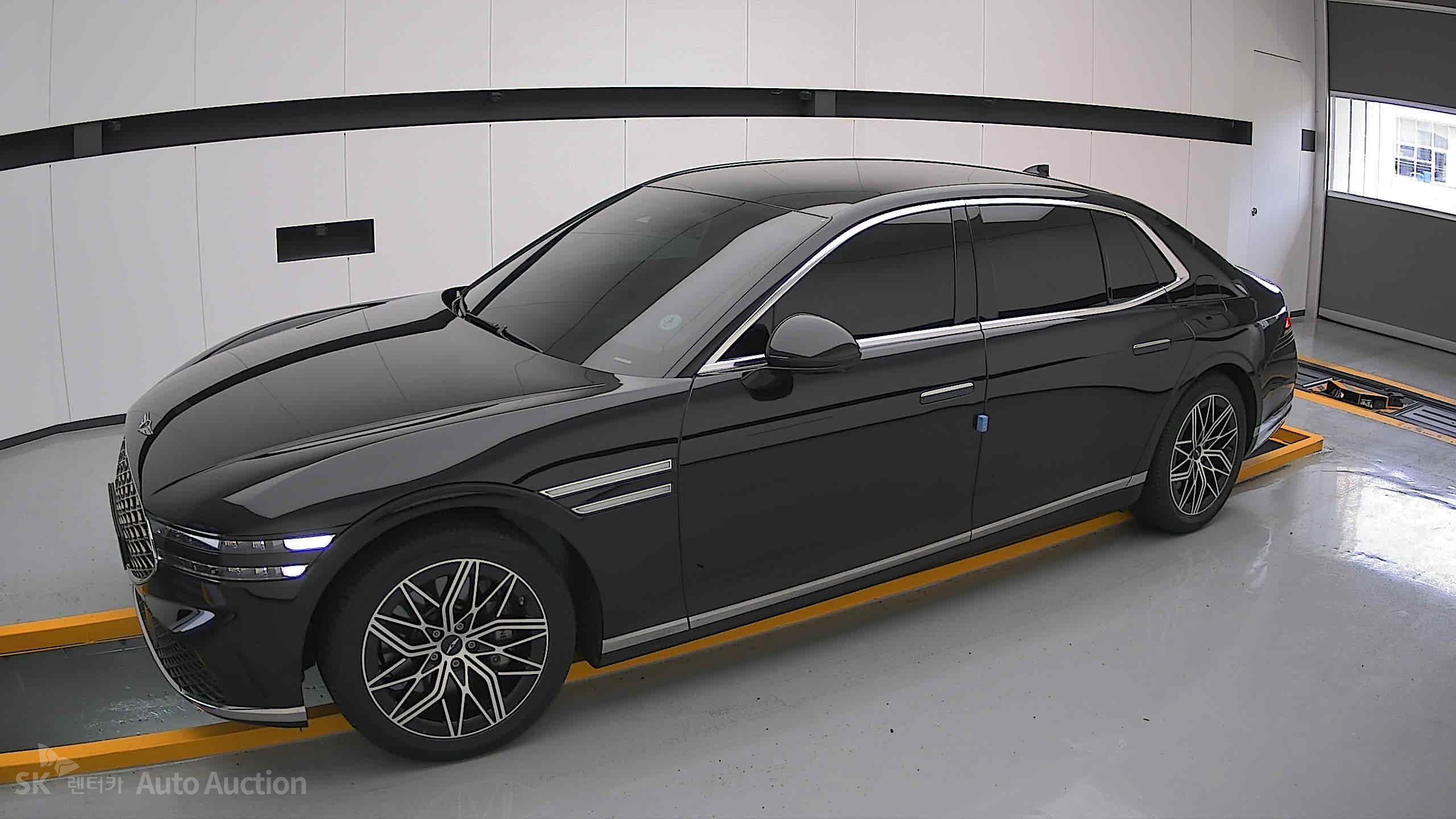2022 - genesis g90