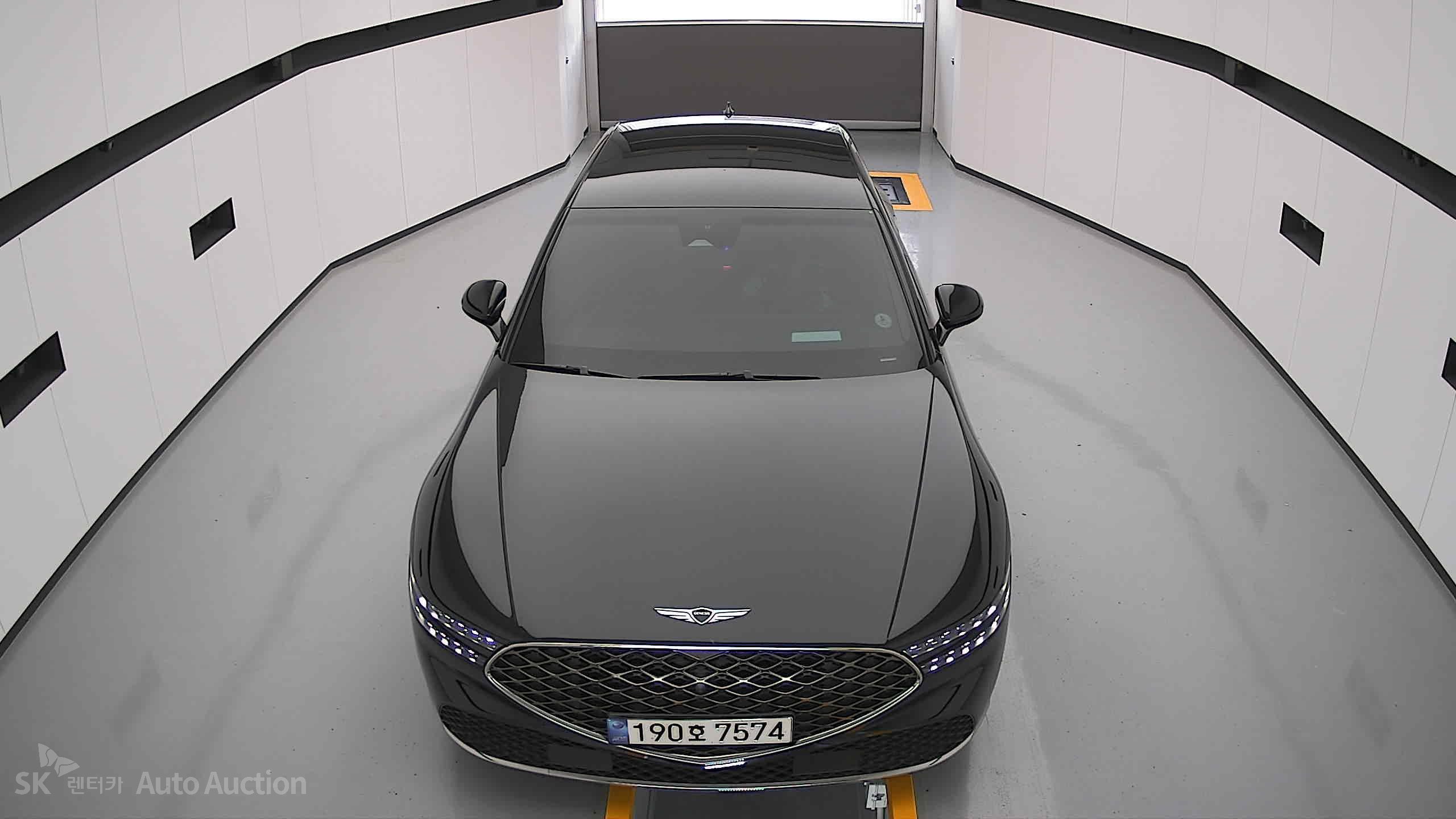 2022 - genesis g90