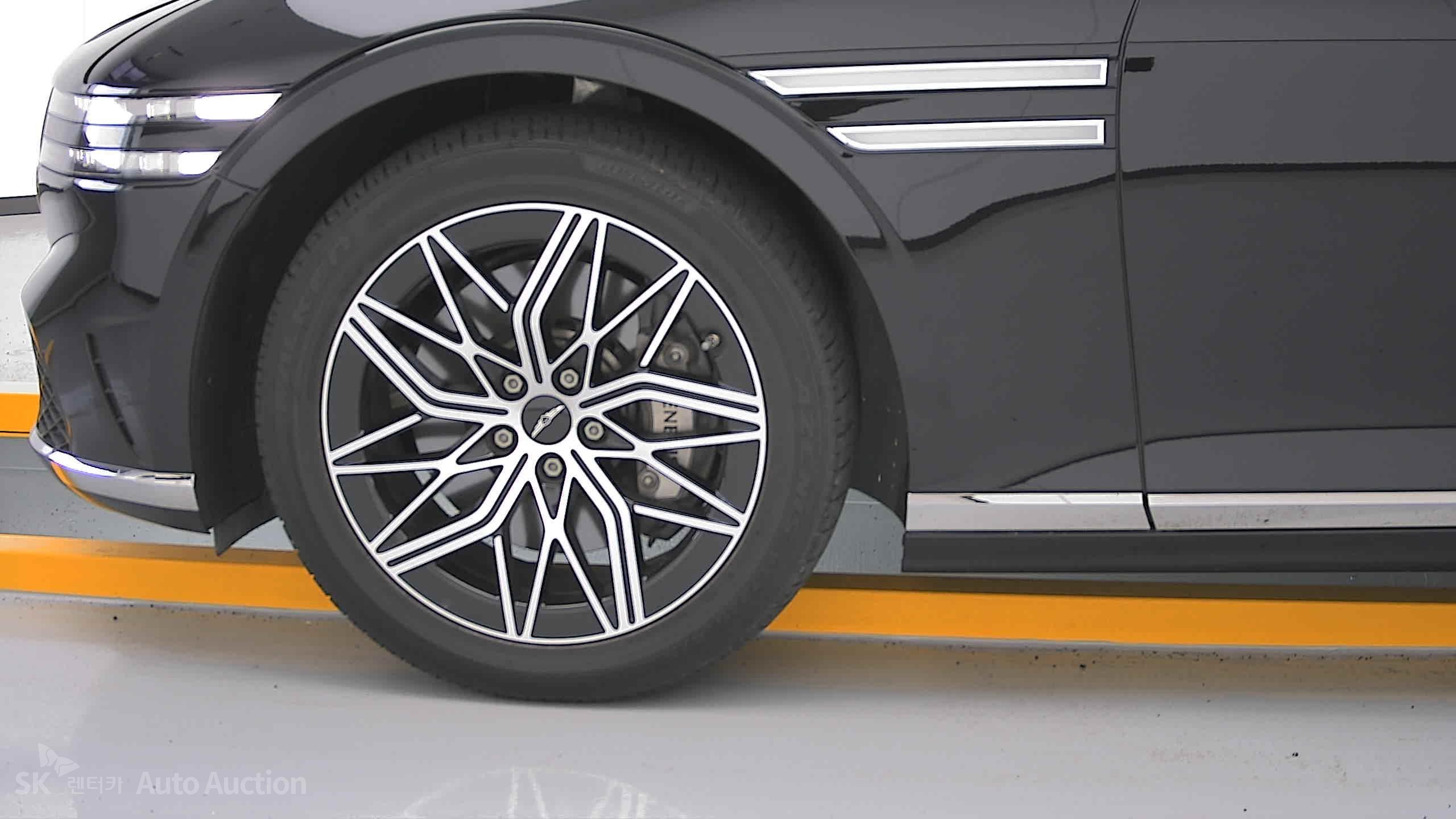 2022 - genesis g90