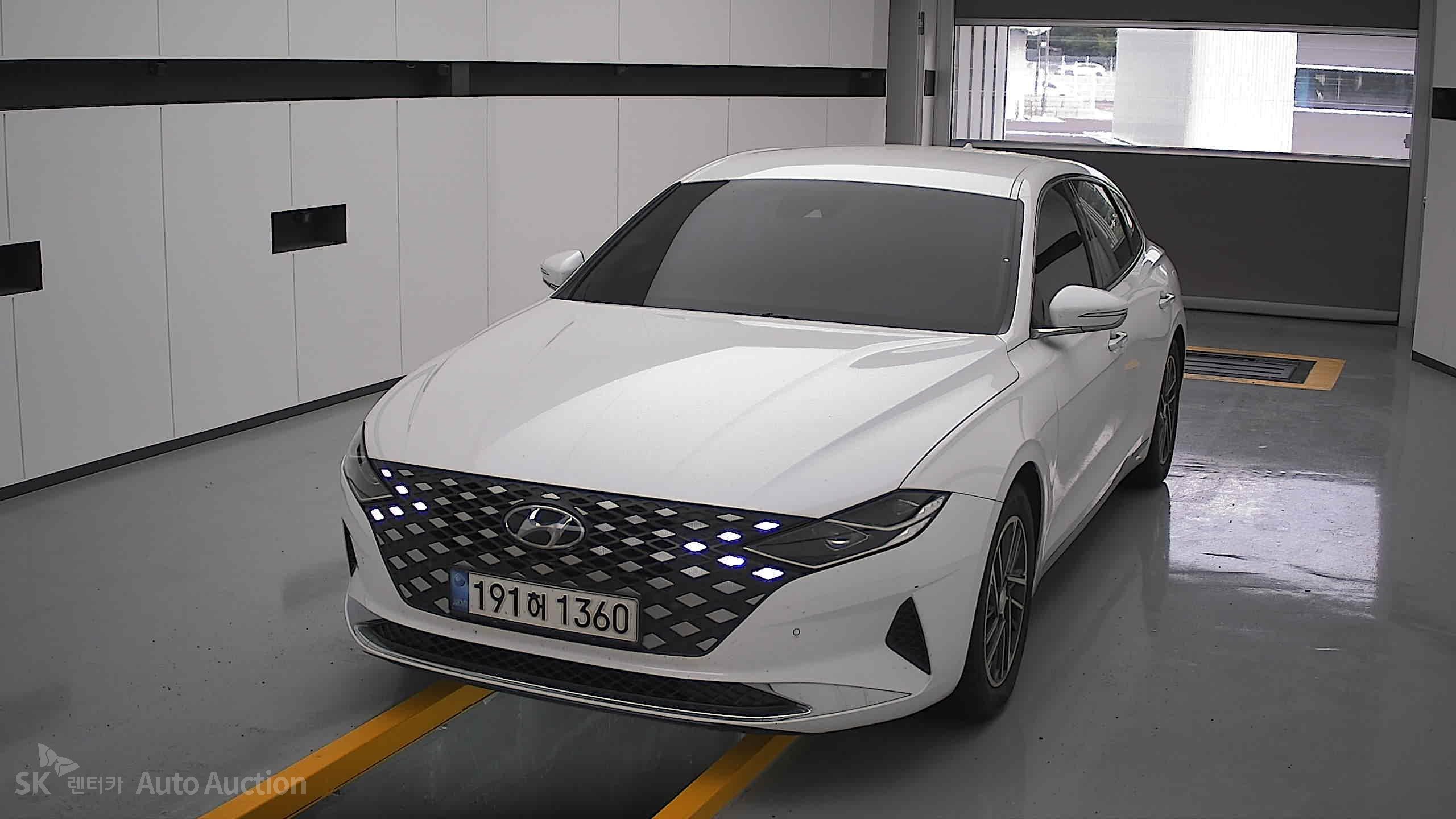2022 - hyundai grandeur