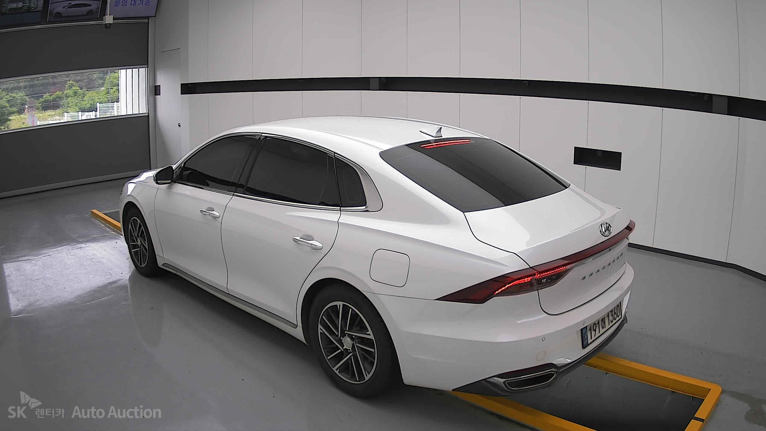 2022 - hyundai grandeur