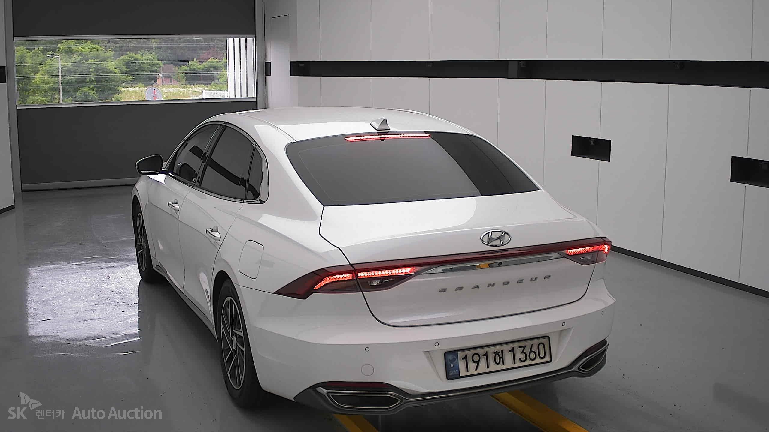 2022 - hyundai grandeur