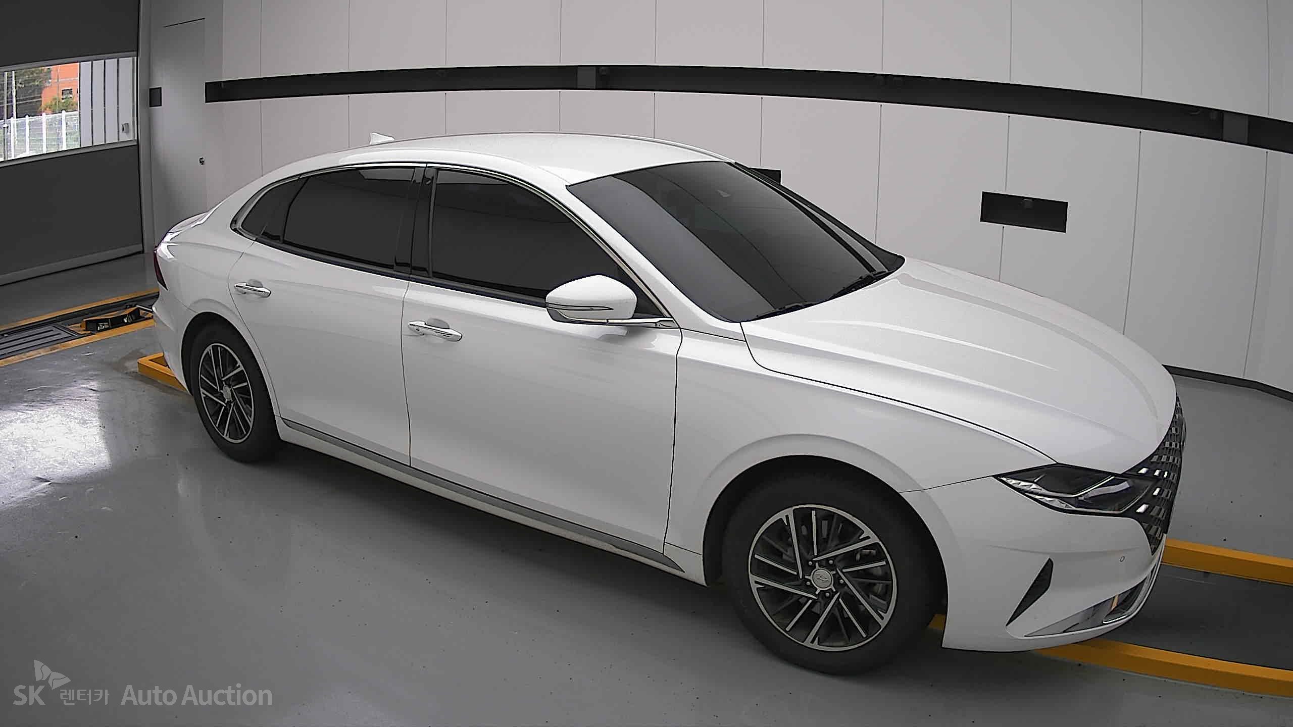 2022 - hyundai grandeur