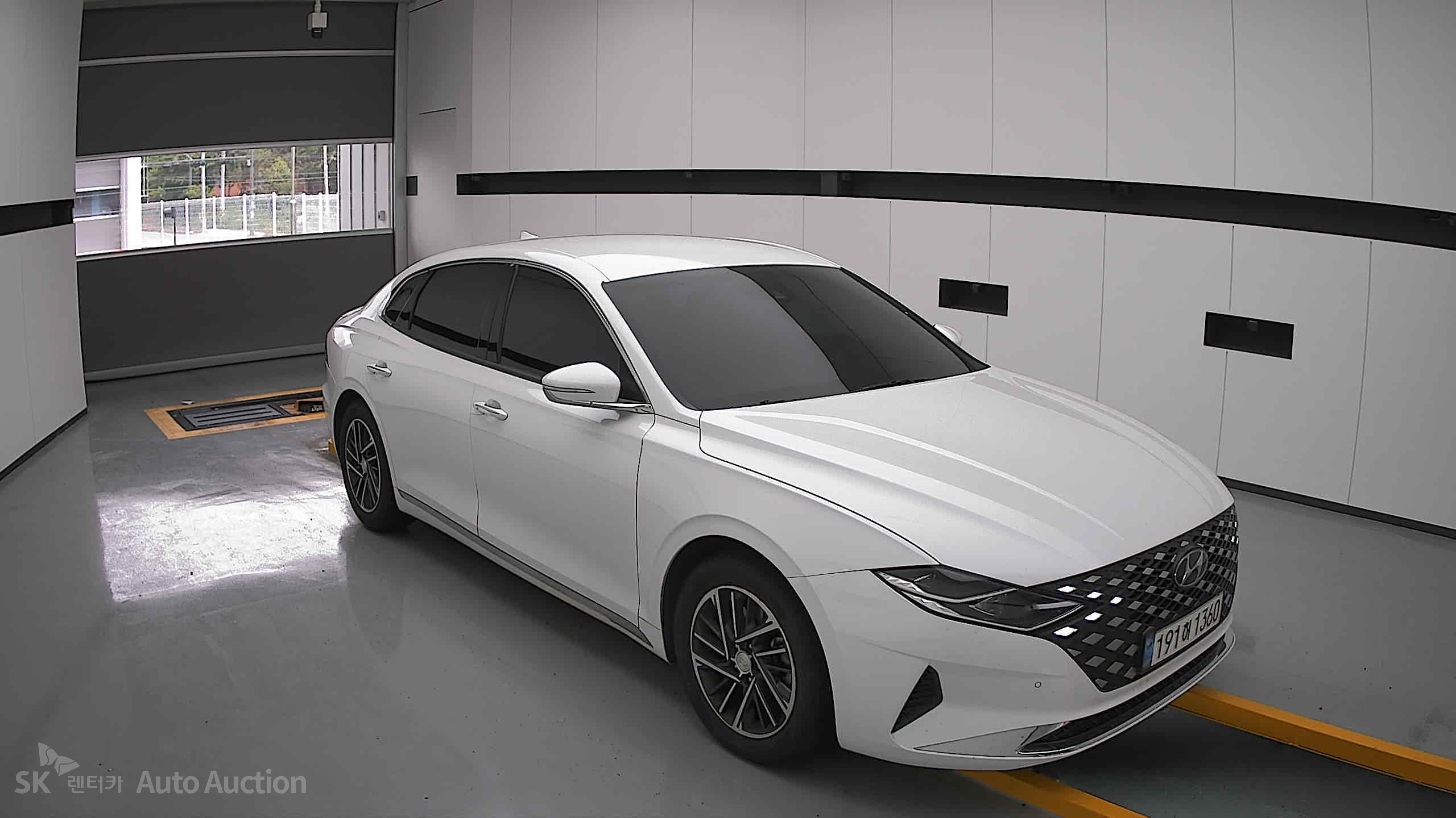 2022 - hyundai grandeur