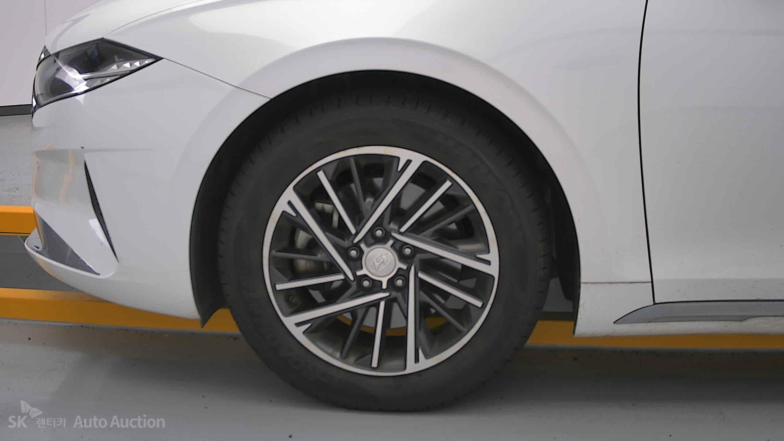 2022 - hyundai grandeur