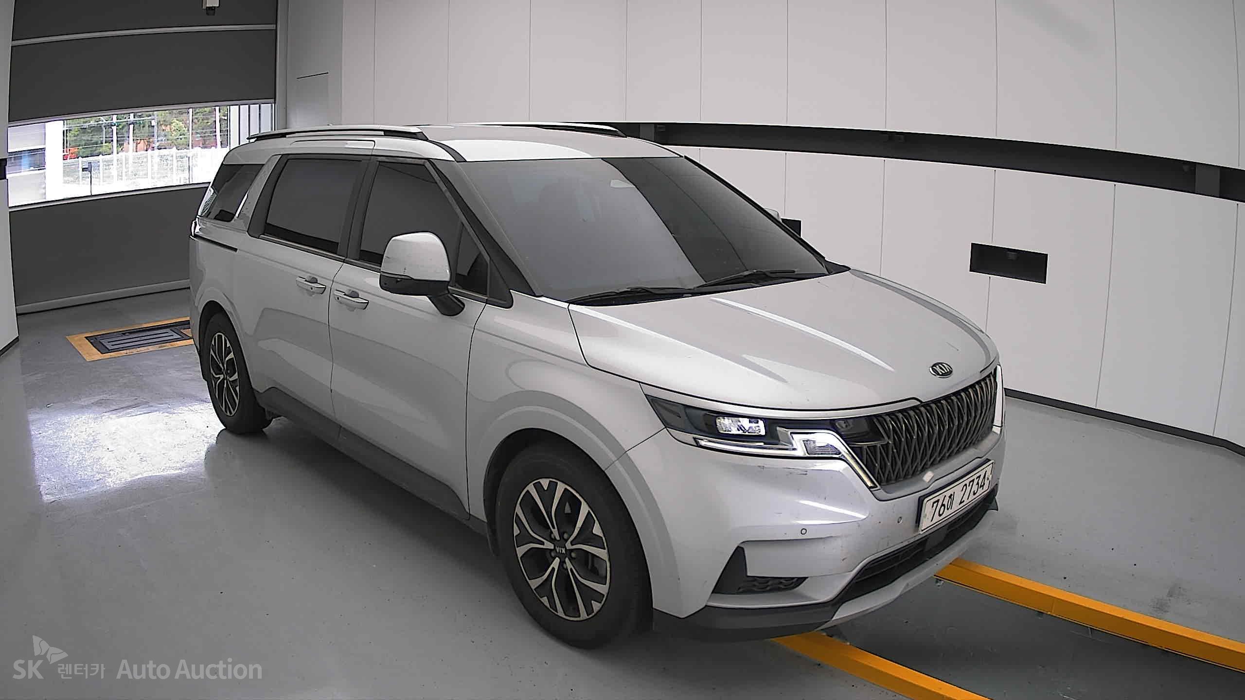 2021 - kia carnival