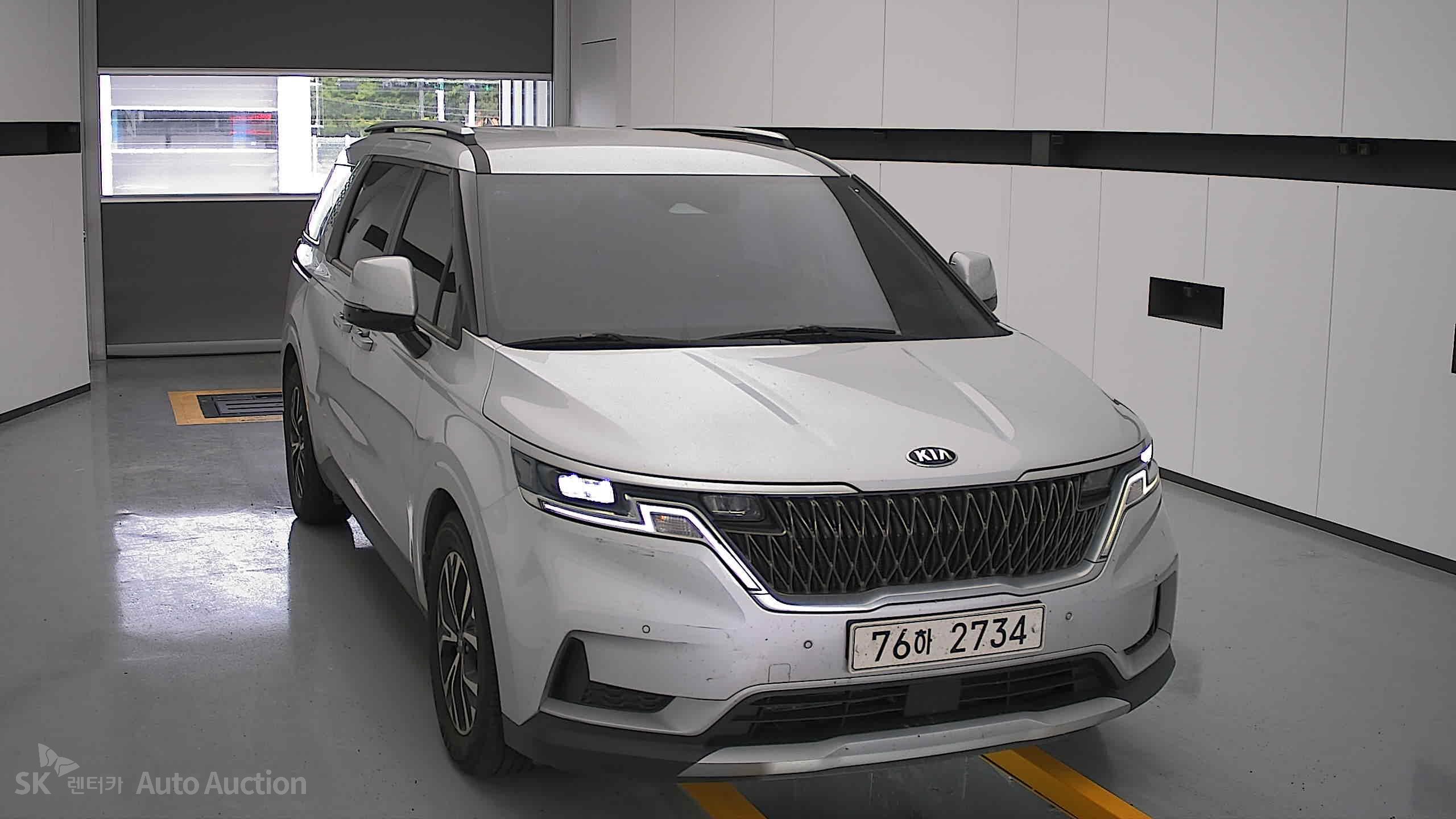 2021 - kia carnival