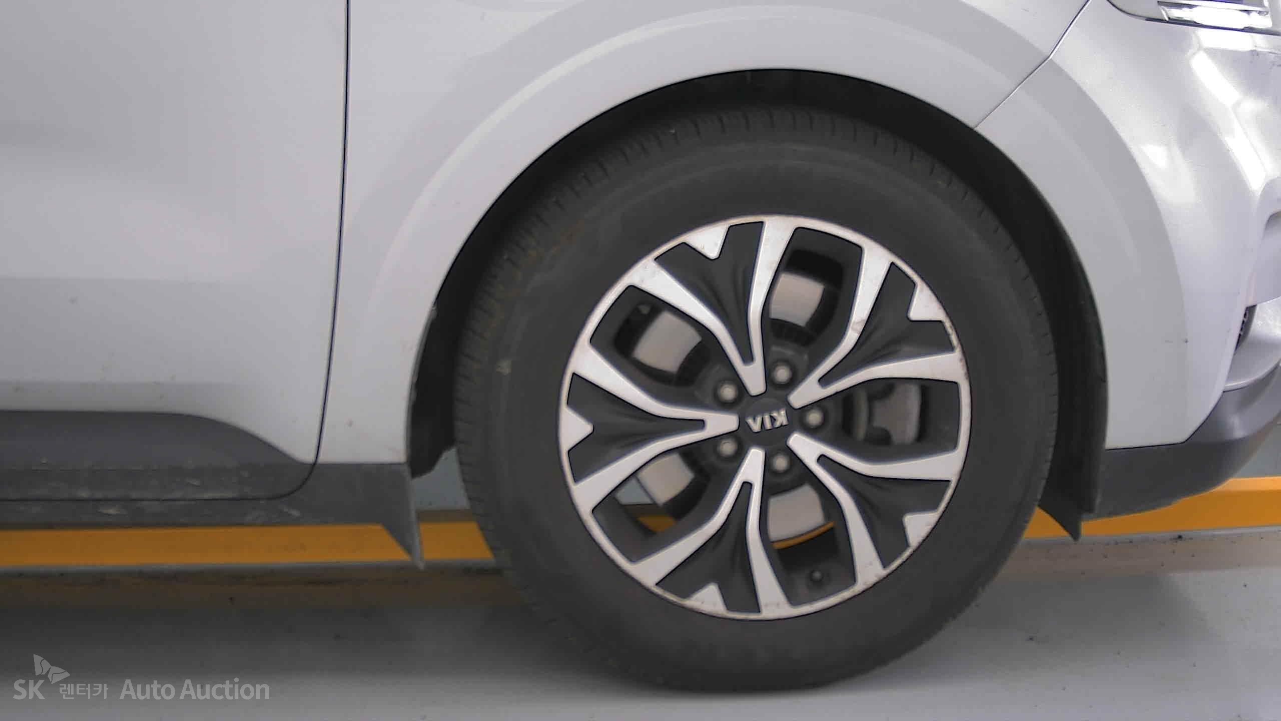 2021 - kia carnival