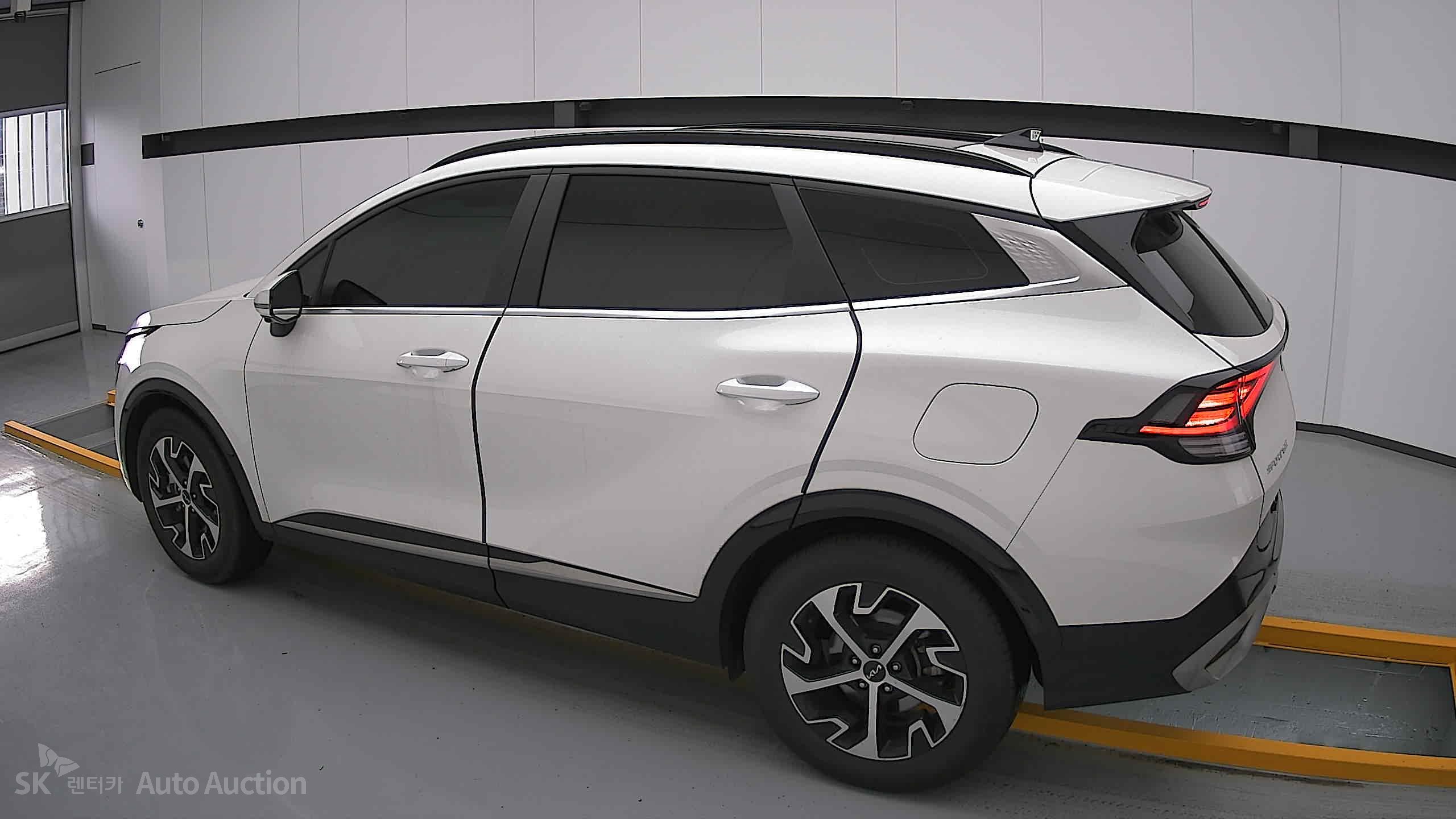 2022 - kia sportage