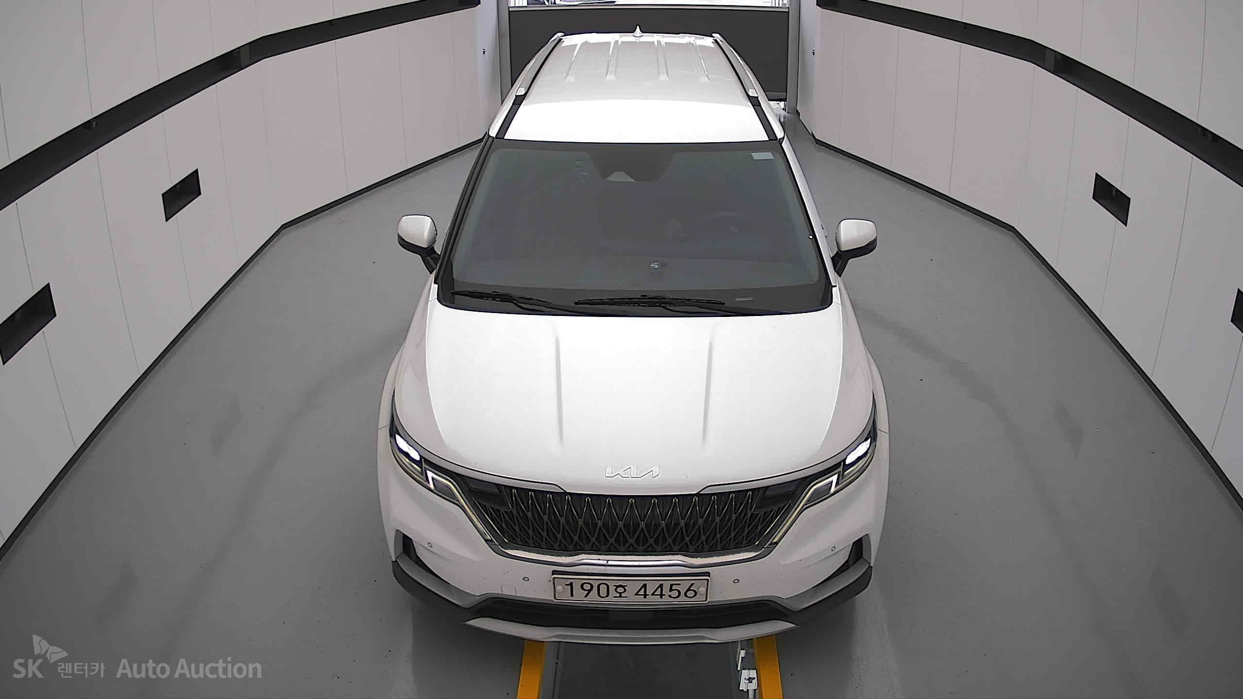 2022 - kia carnival