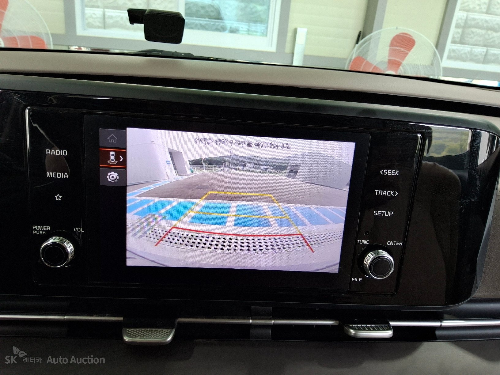 2022 - kia carnival