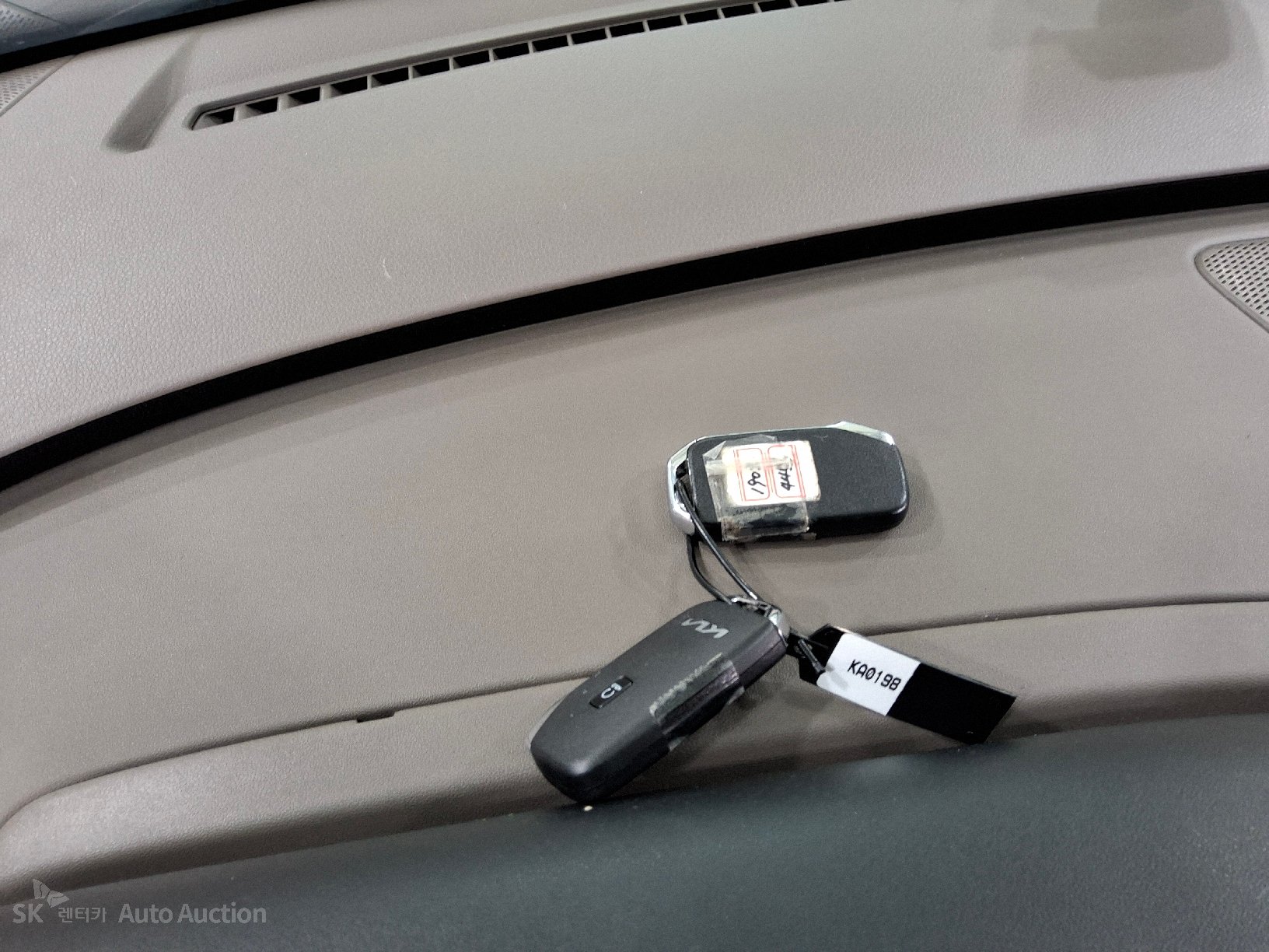 2022 - kia carnival