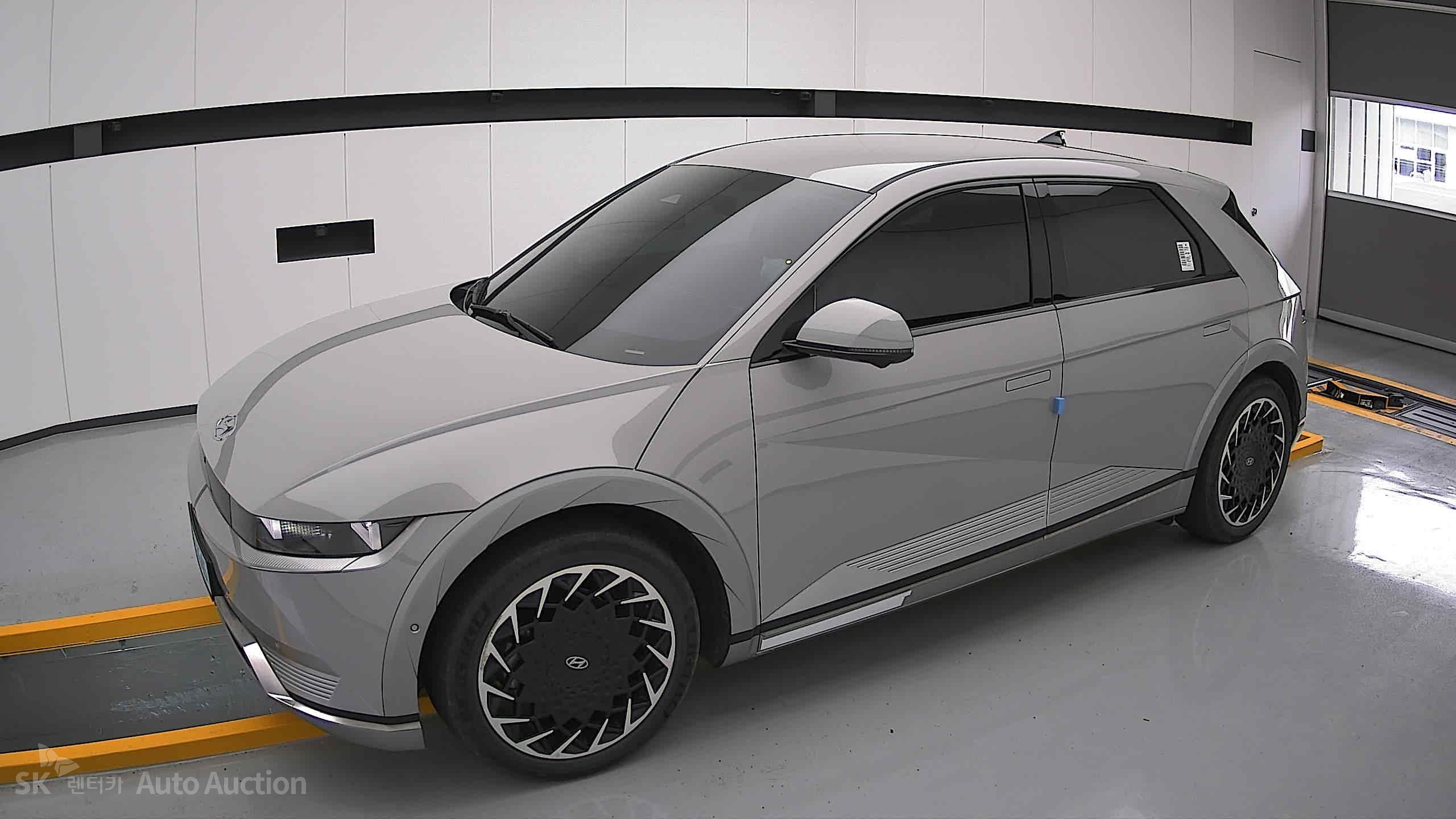 2022 - hyundai ioniq