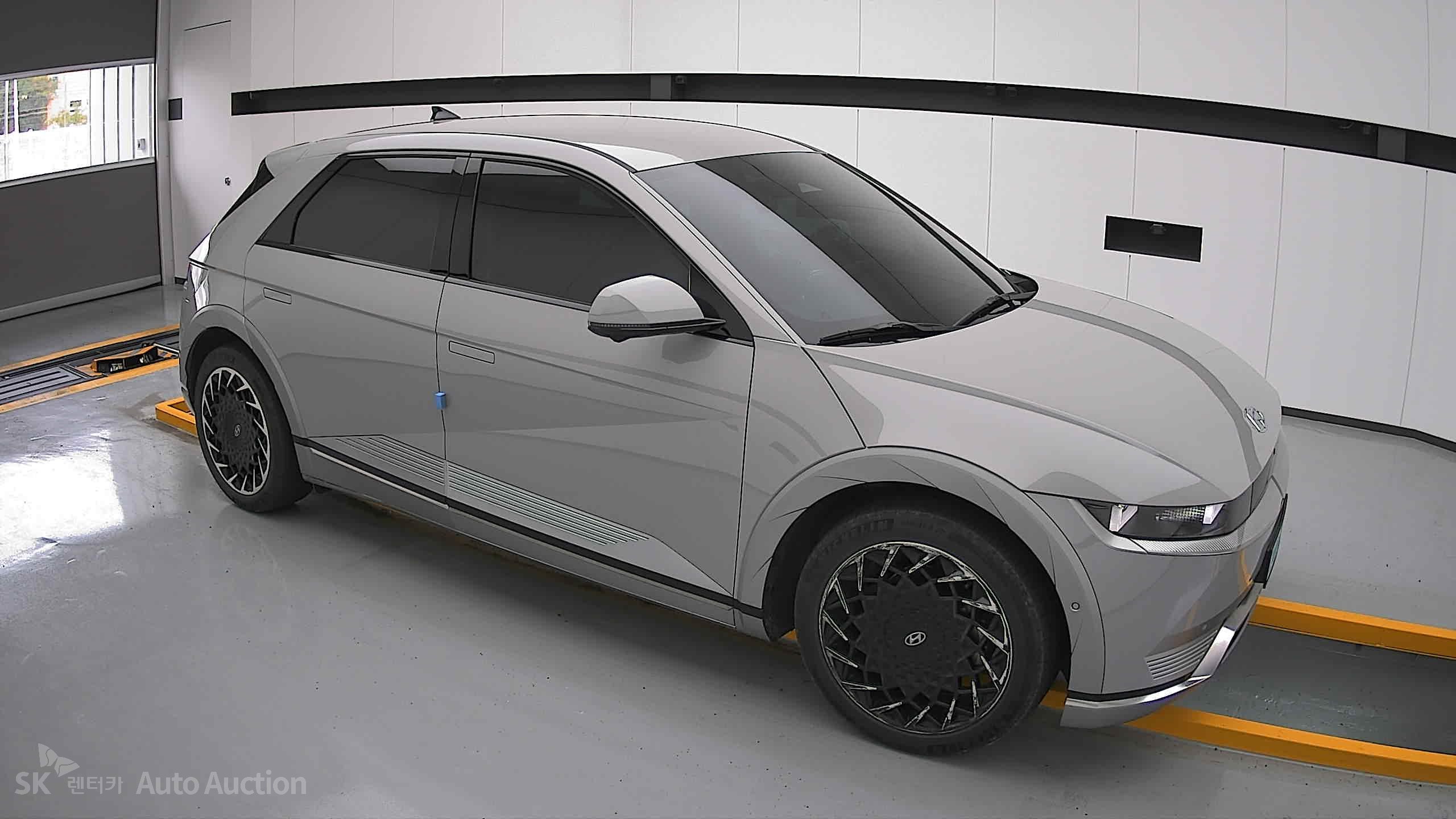2022 - hyundai ioniq