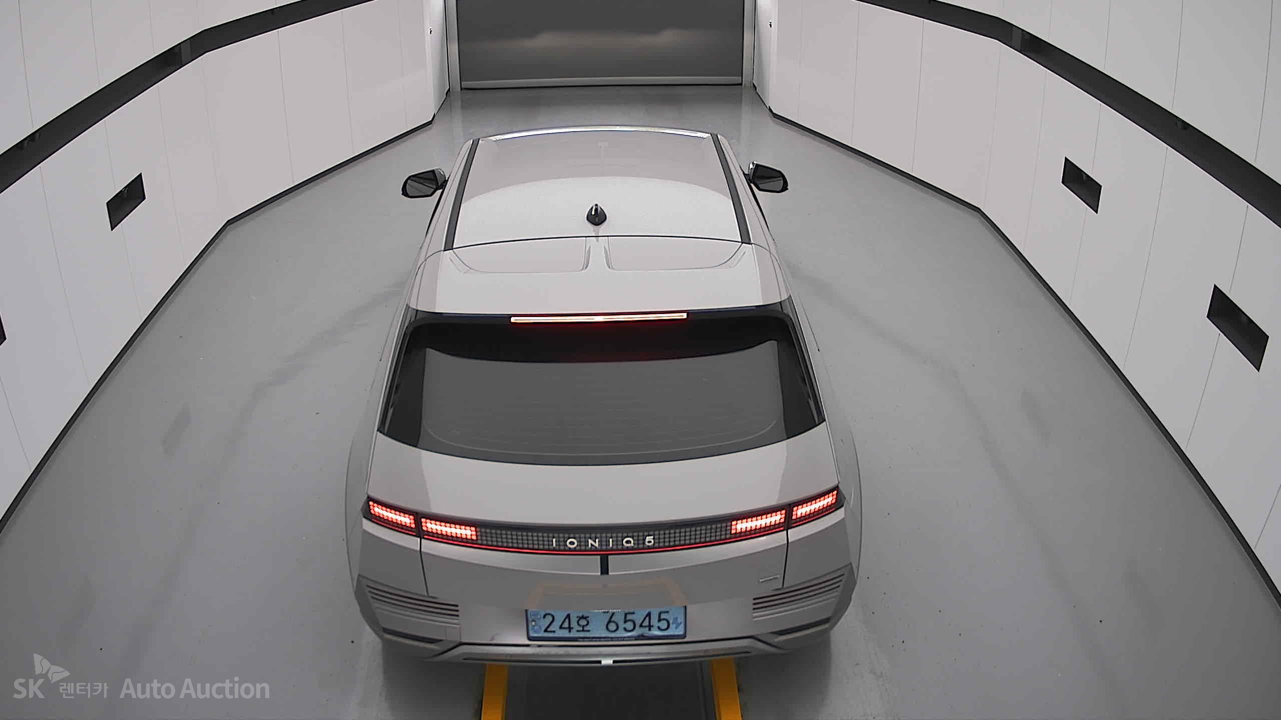 2022 - hyundai ioniq