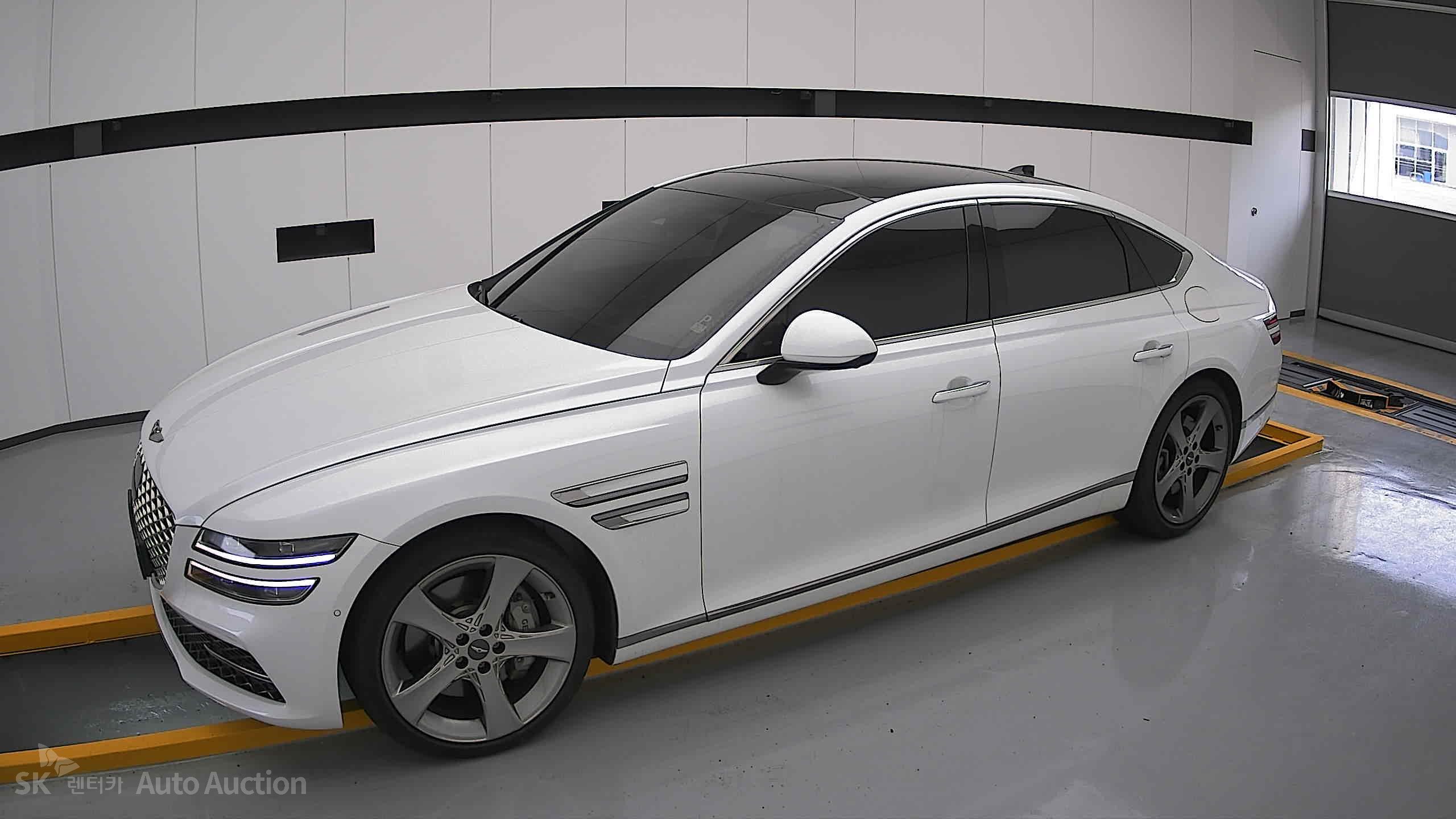 2022 - genesis g80