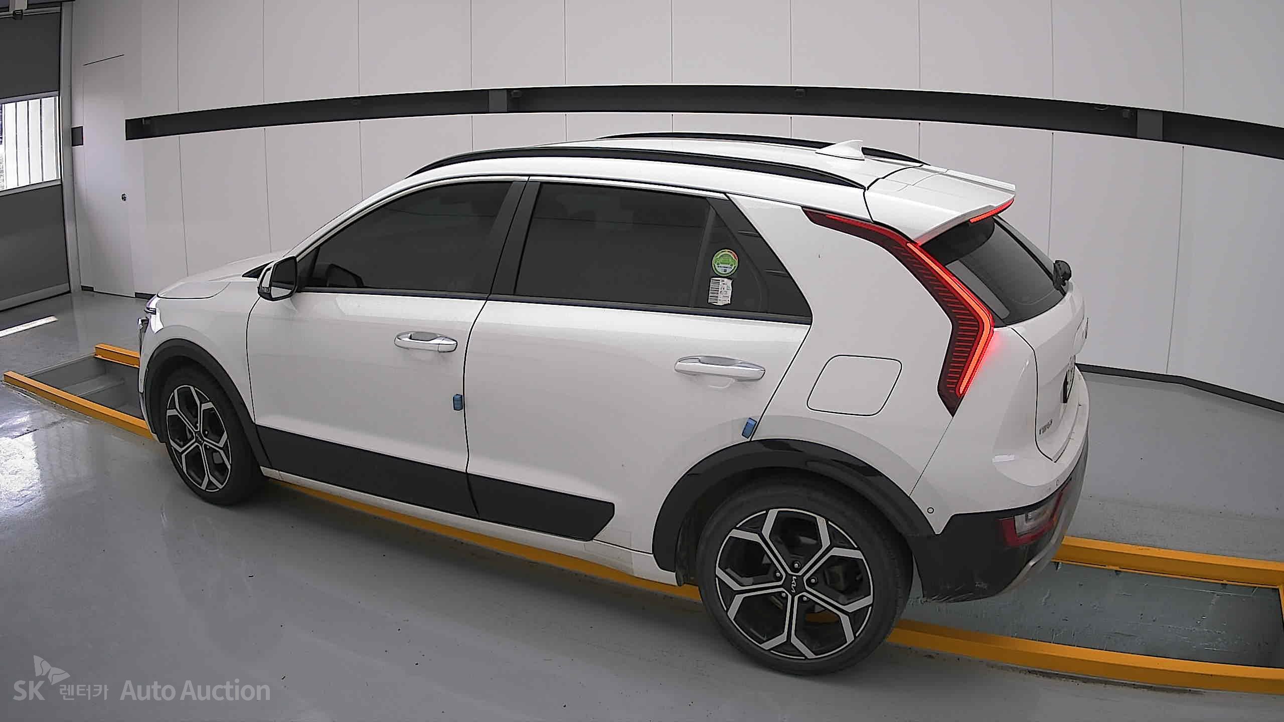2023 - kia all-new niro