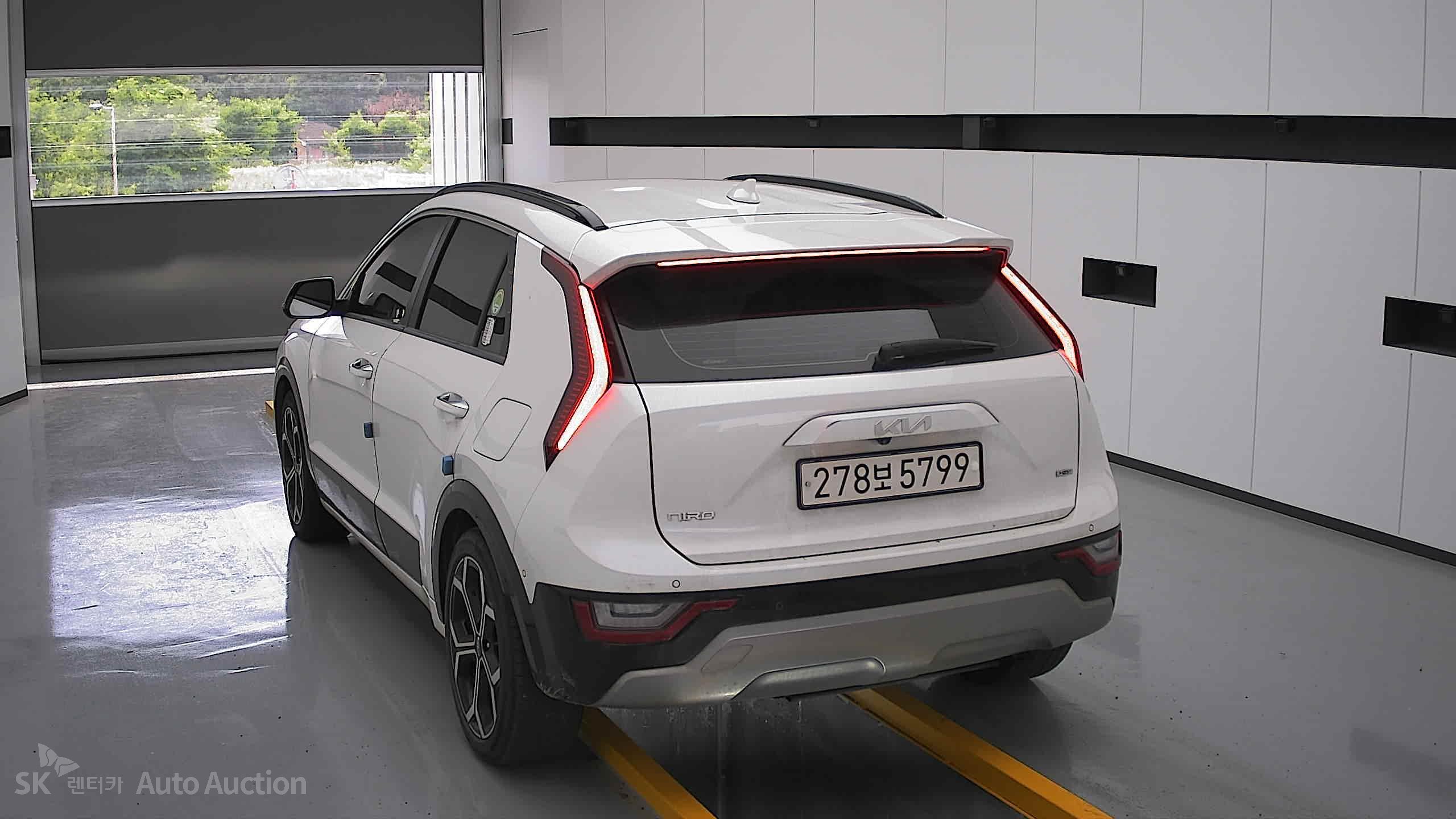 2023 - kia all-new niro
