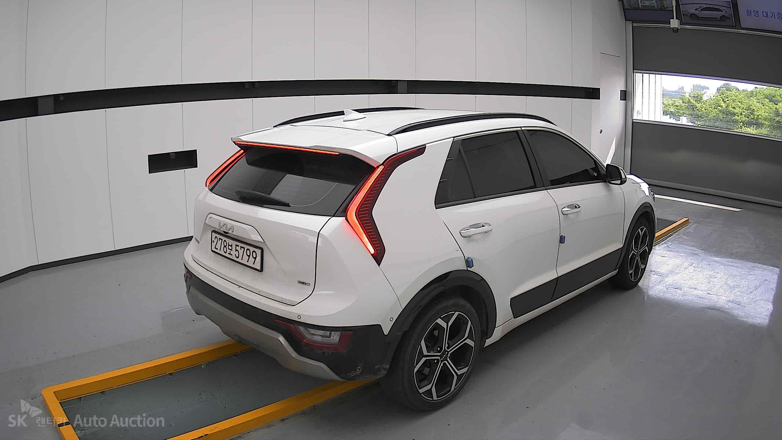 2023 - kia all-new niro