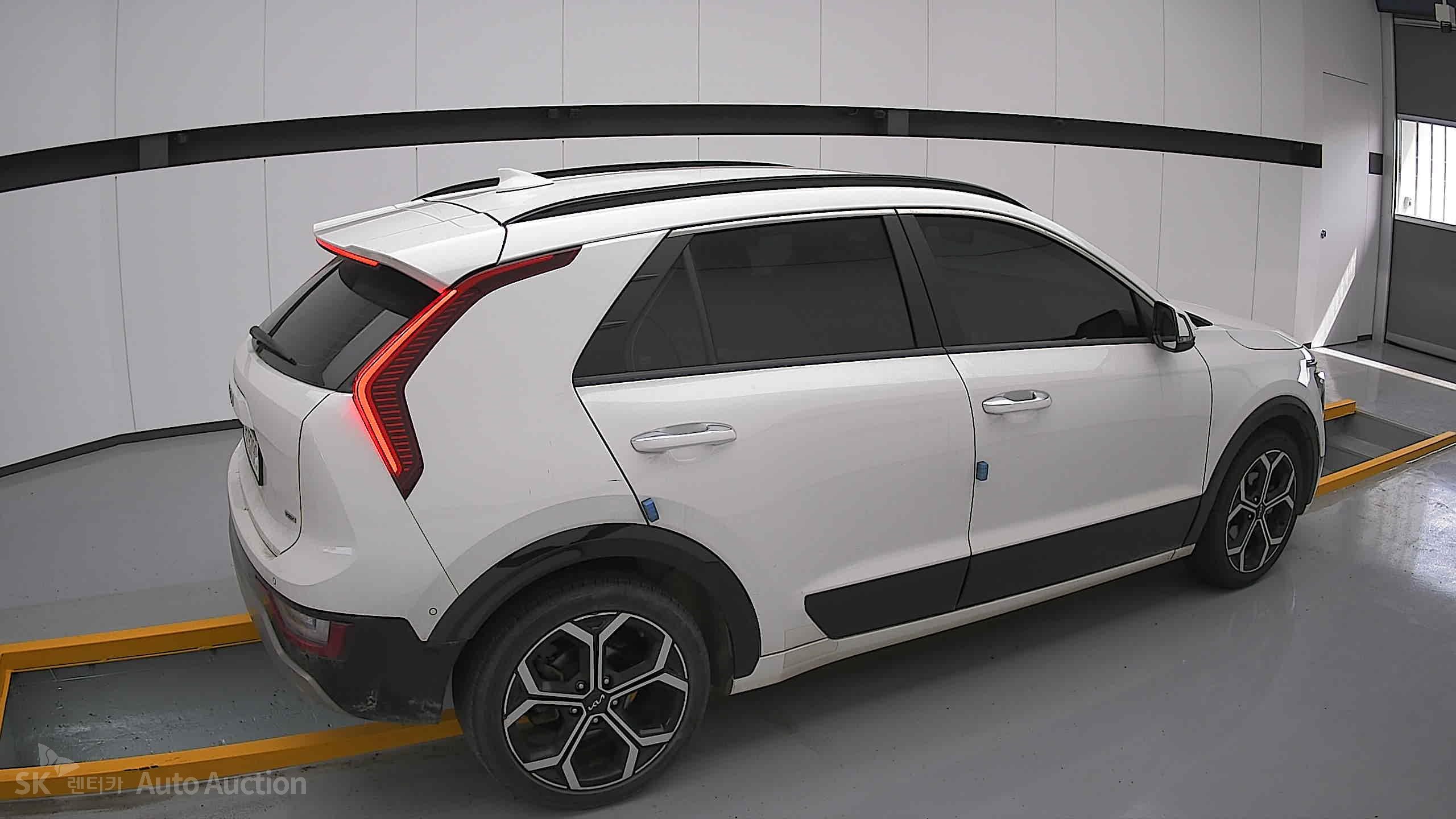 2023 - kia all-new niro