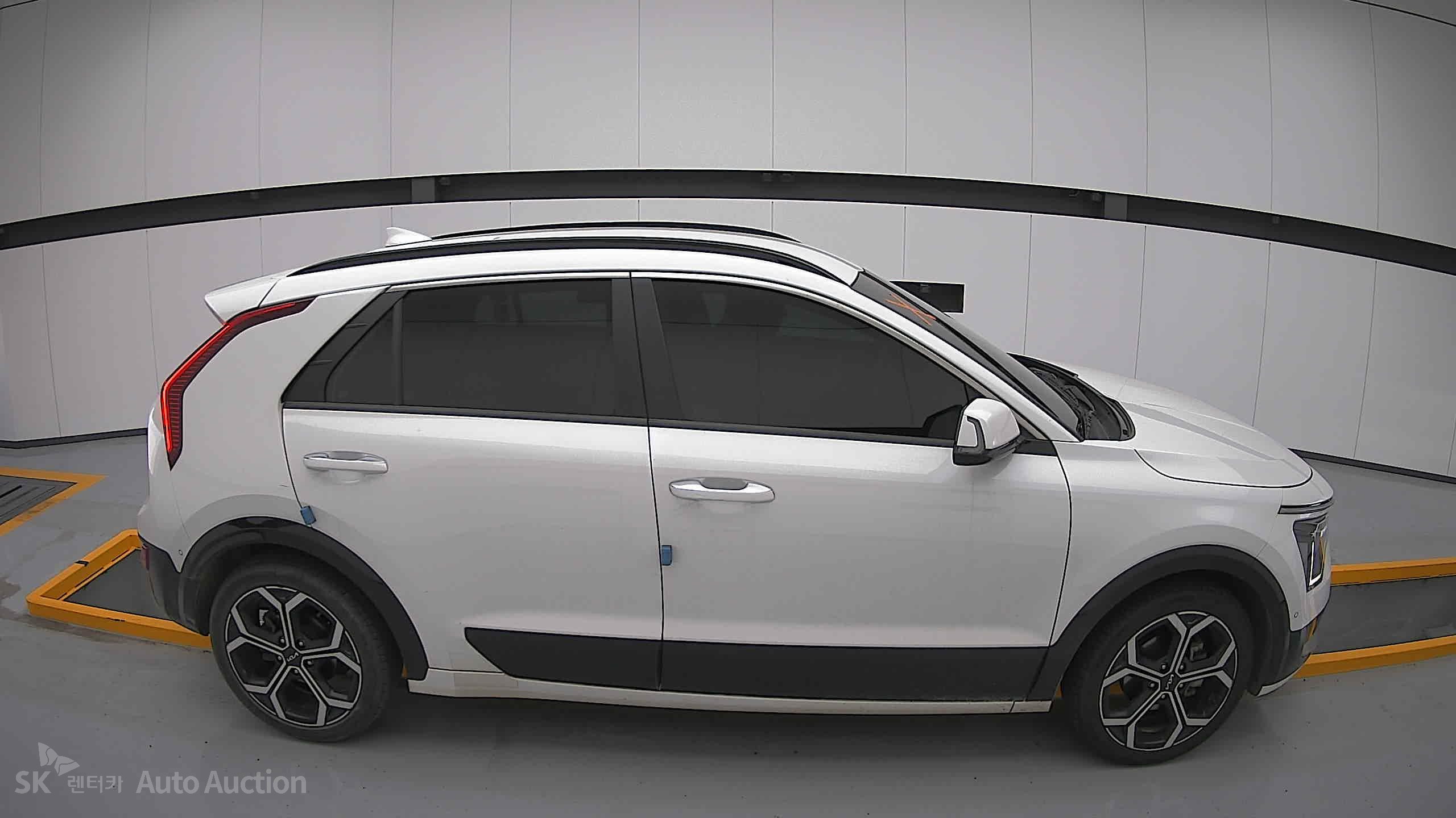 2023 - kia all-new niro