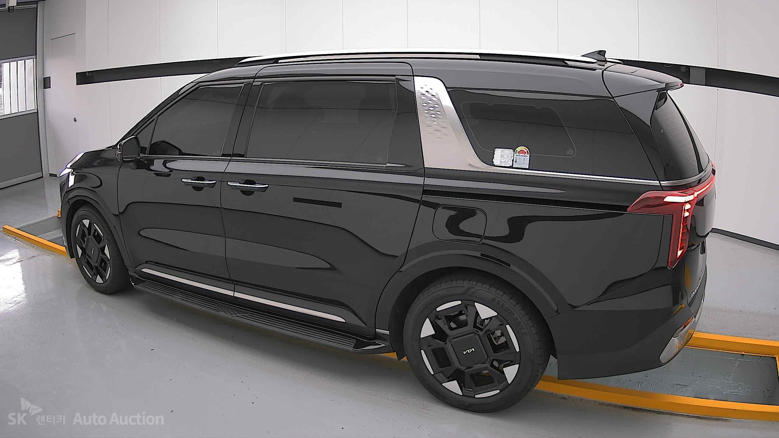 2024 - kia carnival