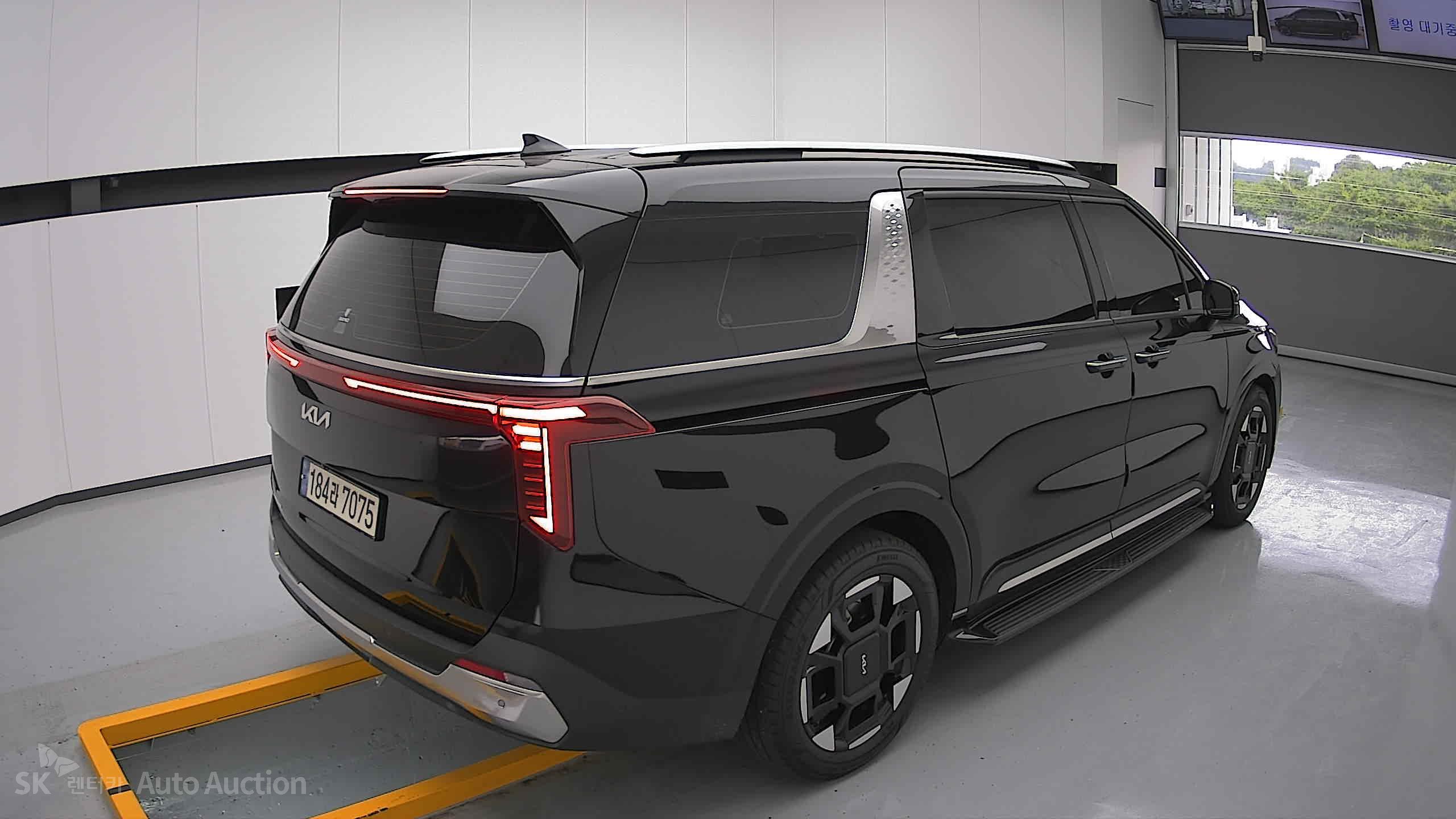 2024 - kia carnival