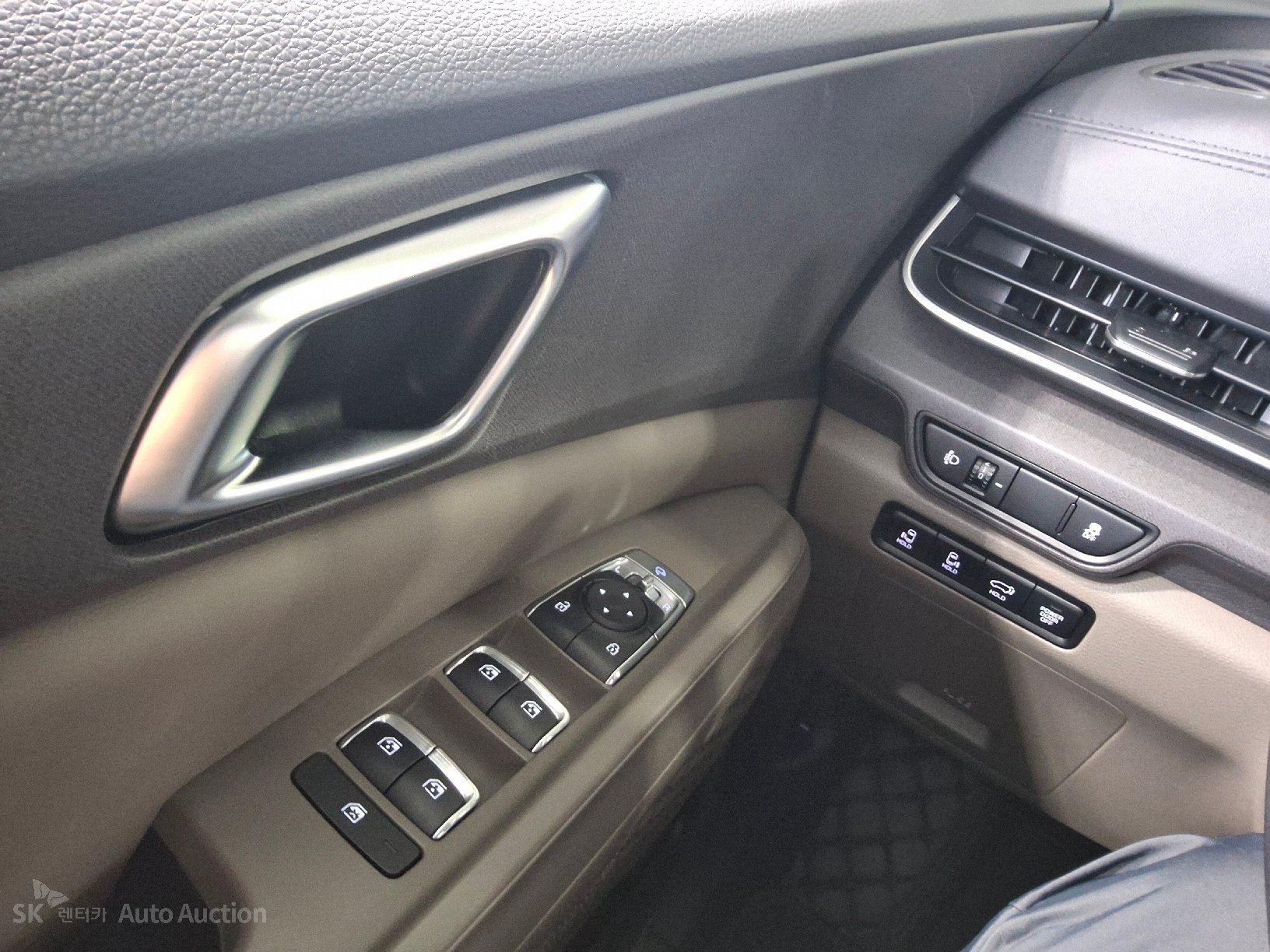 2024 - kia carnival