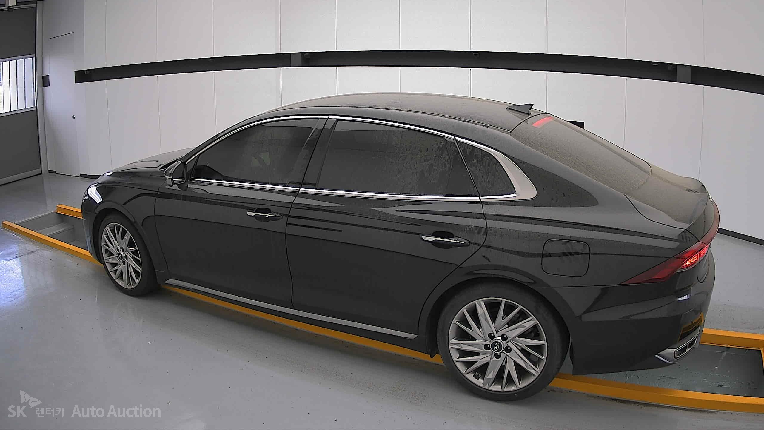 2022 - hyundai grandeur
