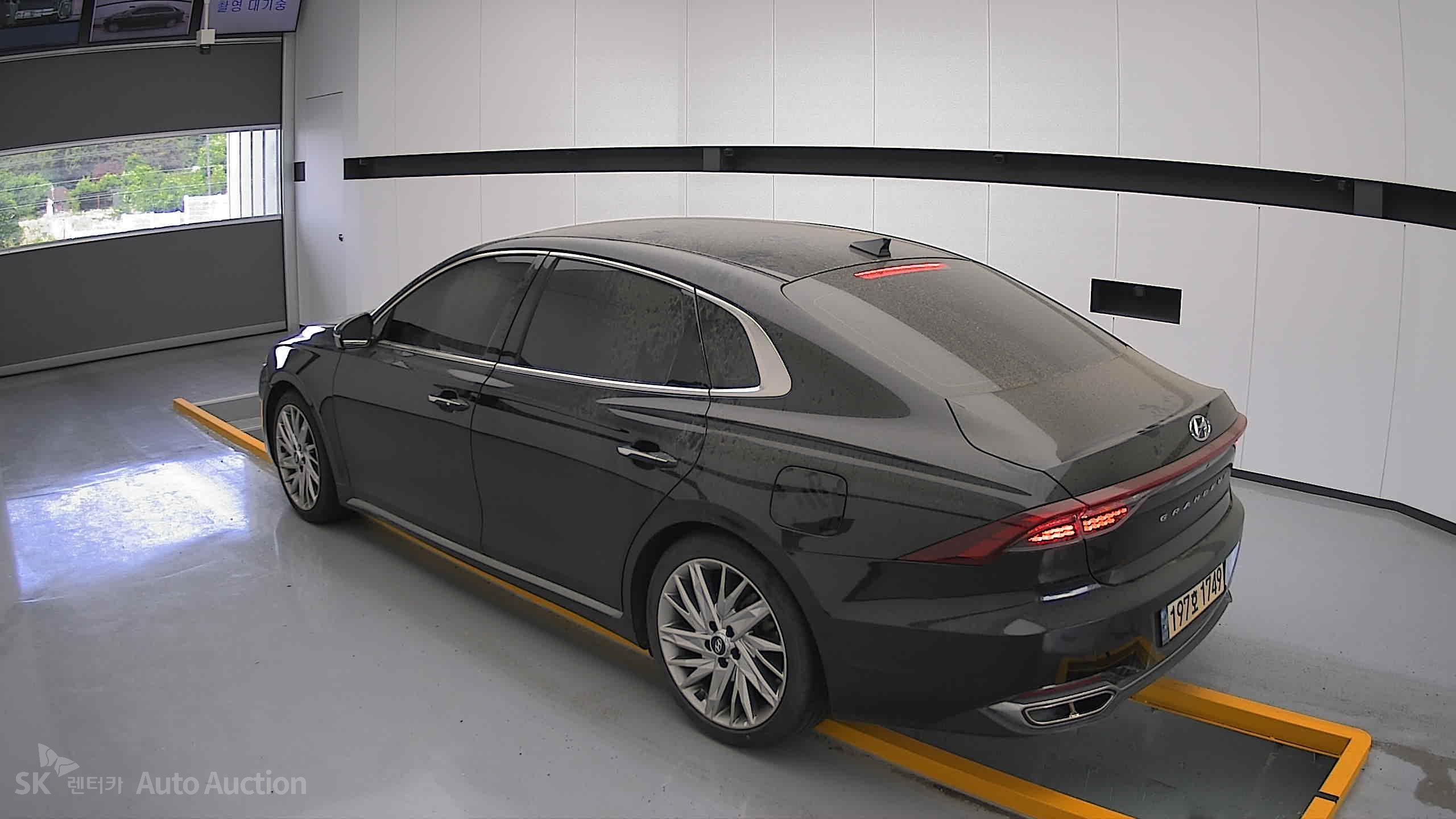 2022 - hyundai grandeur
