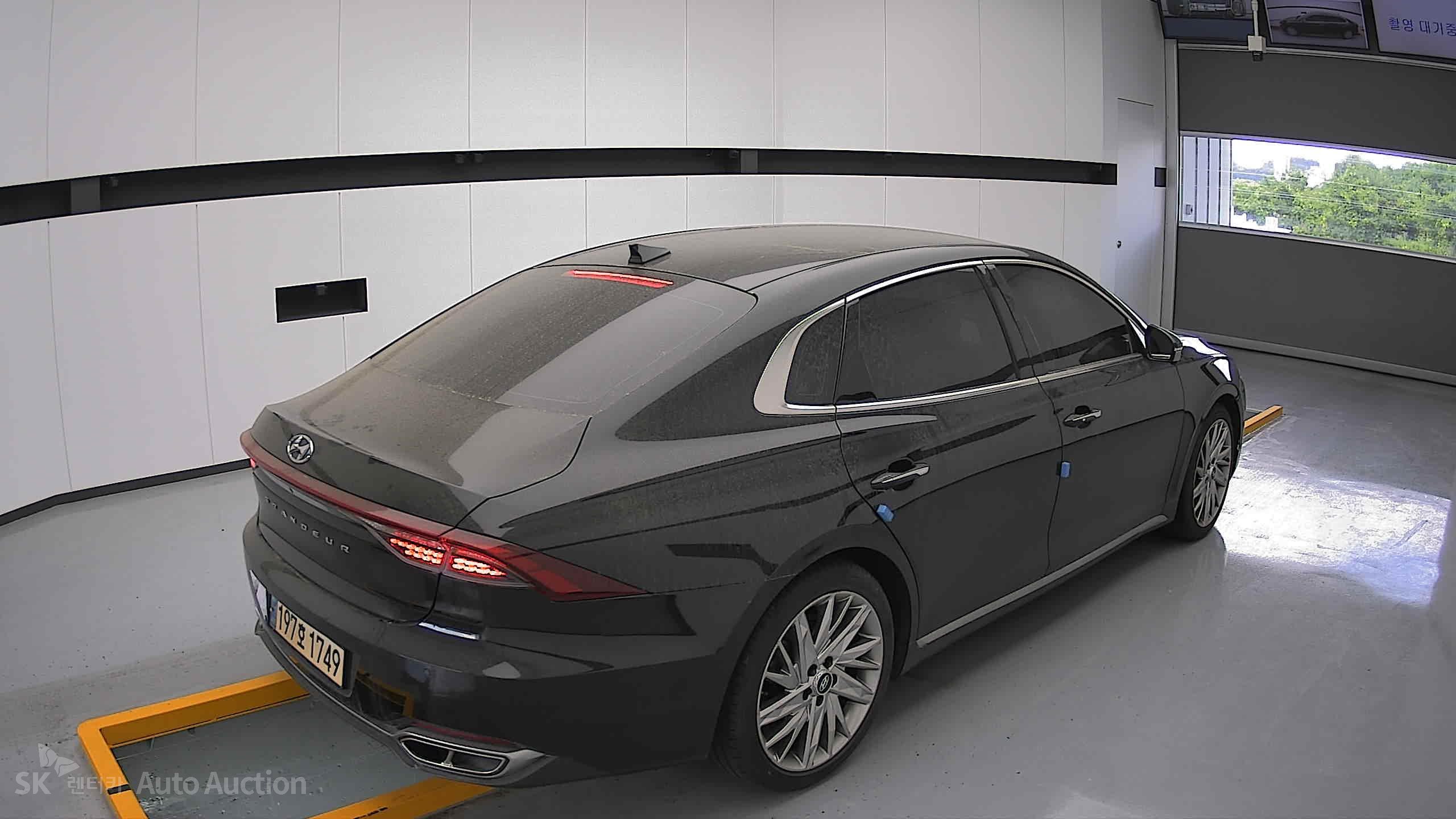 2022 - hyundai grandeur