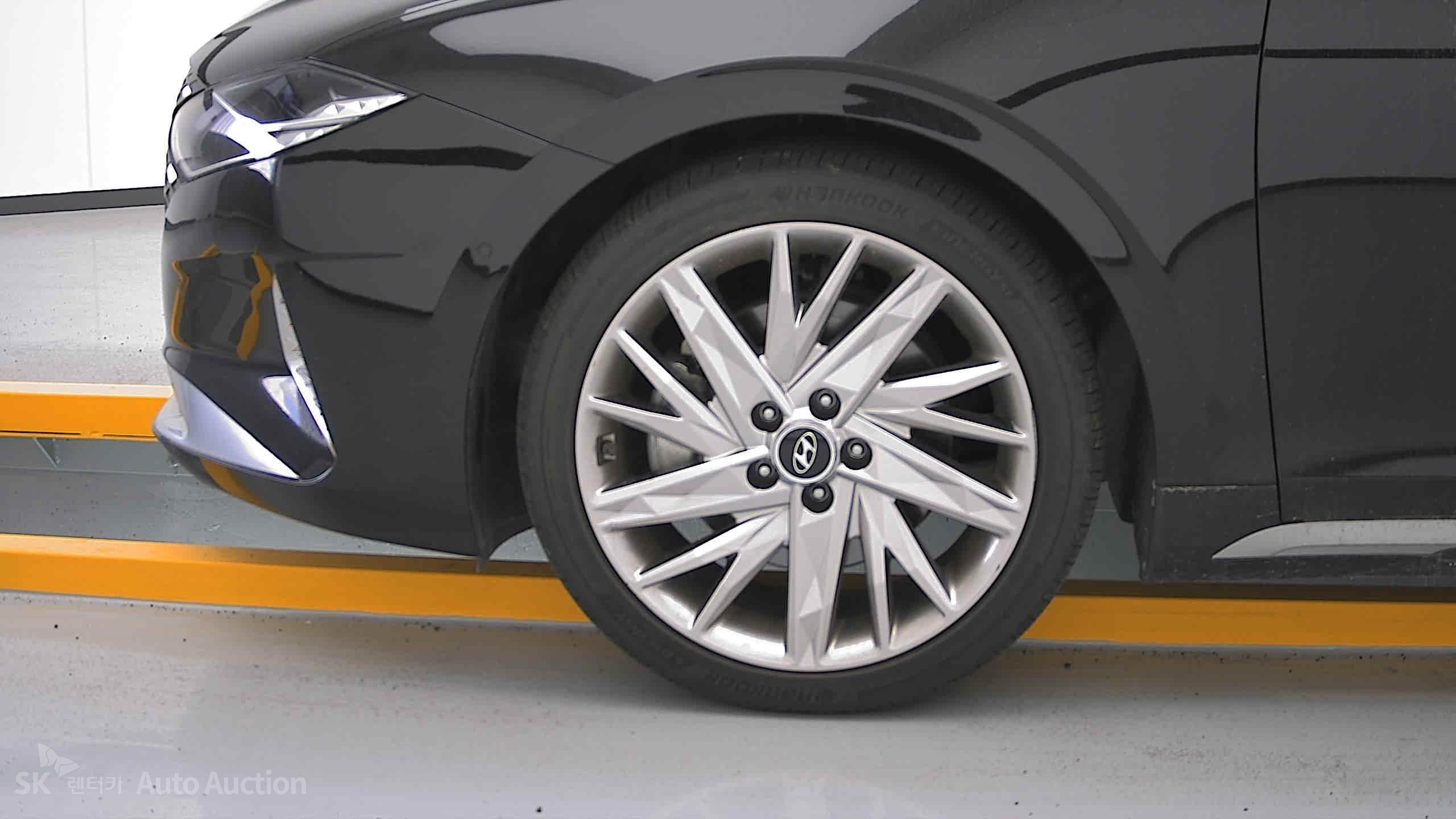 2022 - hyundai grandeur