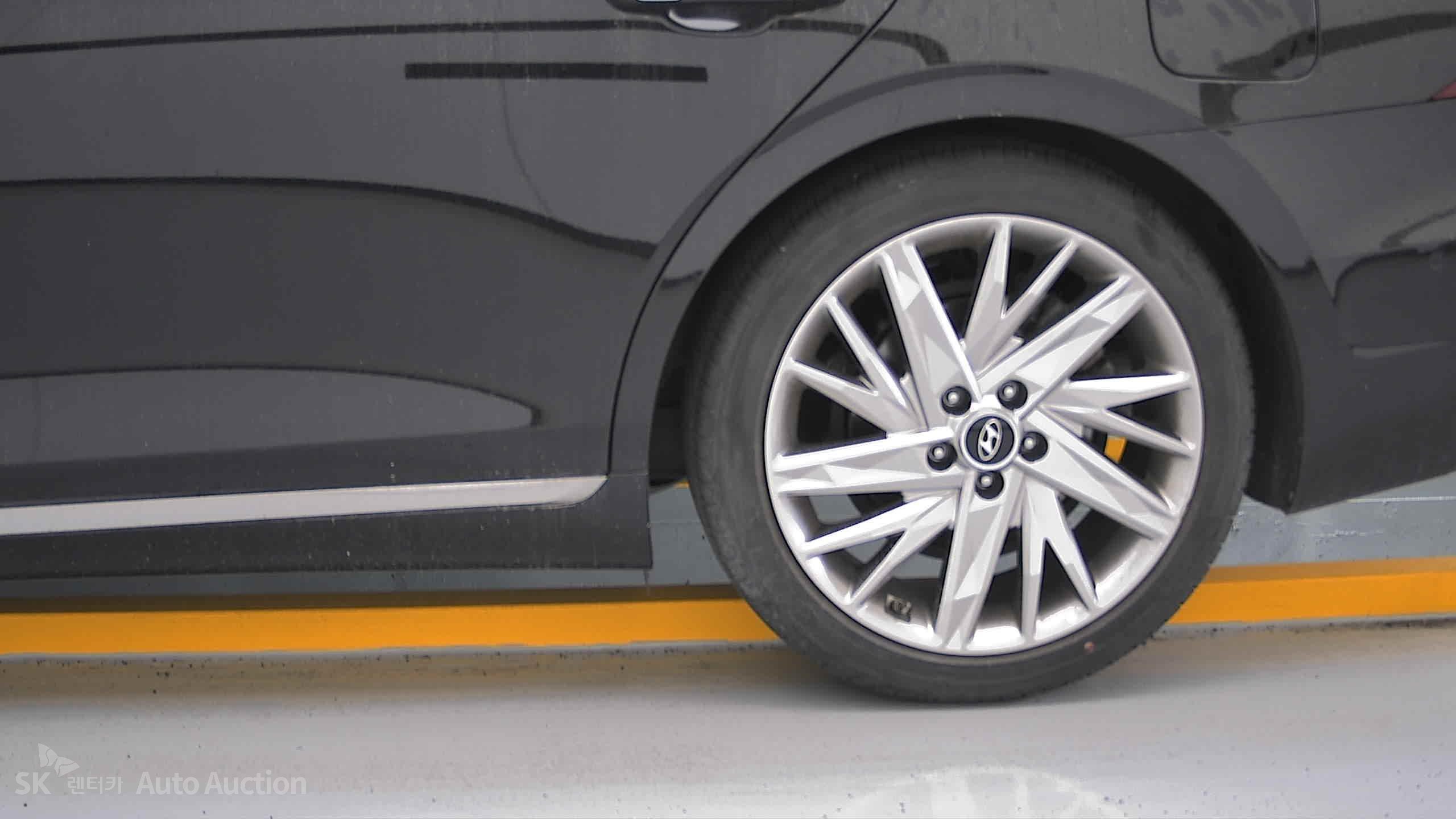 2022 - hyundai grandeur