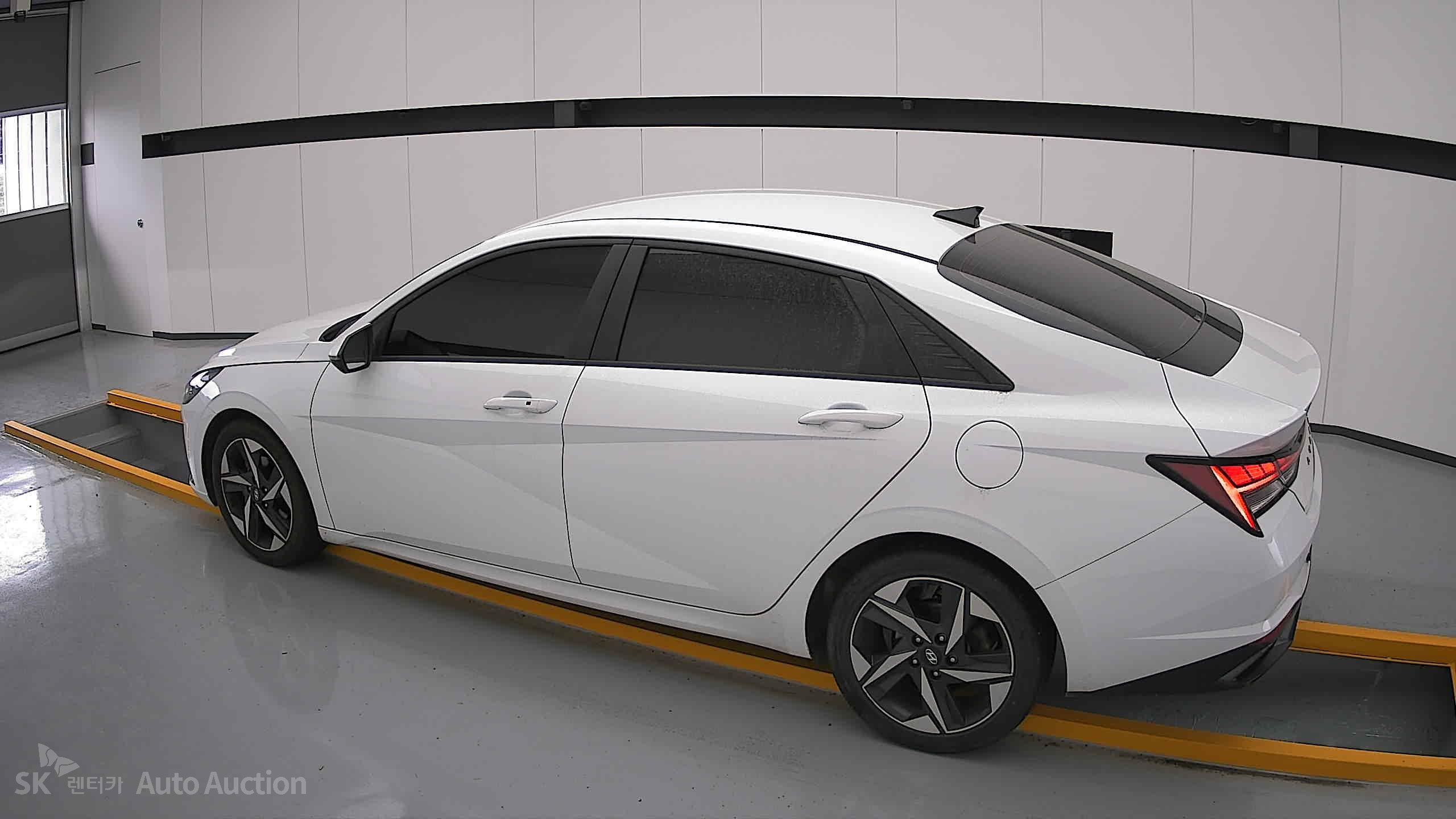 2023 - hyundai avante