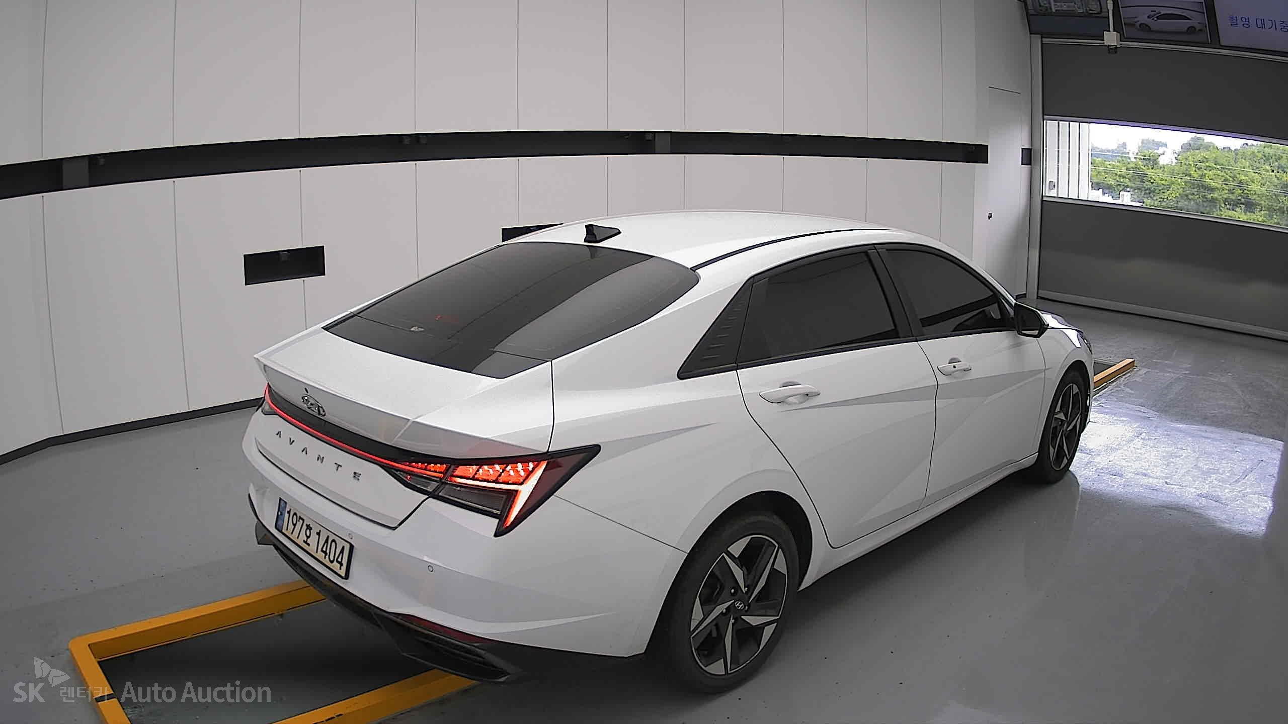 2023 - hyundai avante