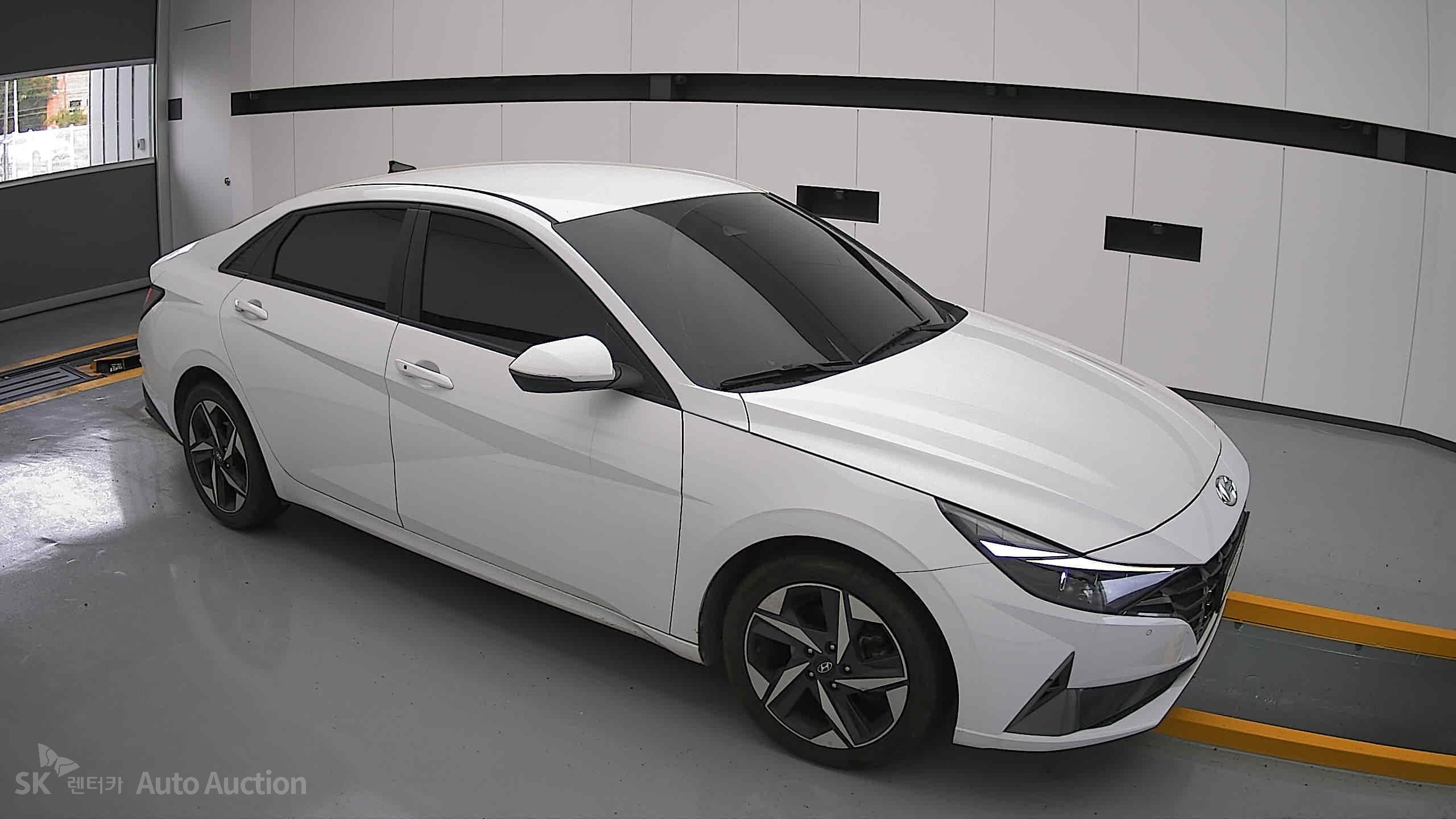 2023 - hyundai avante