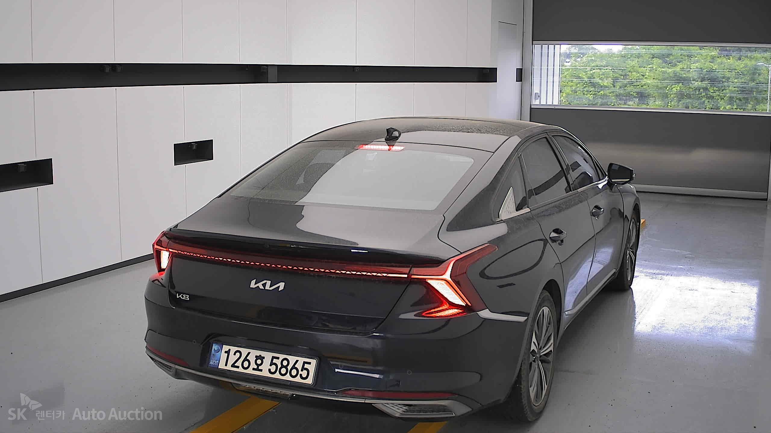 2022 - kia k8