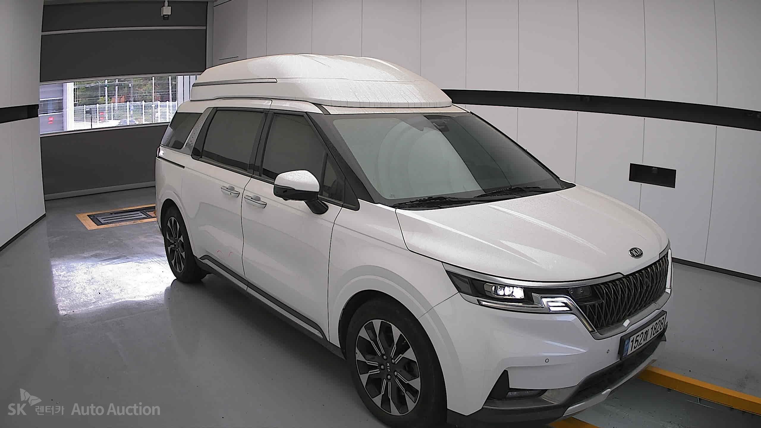 2021 - kia carnival