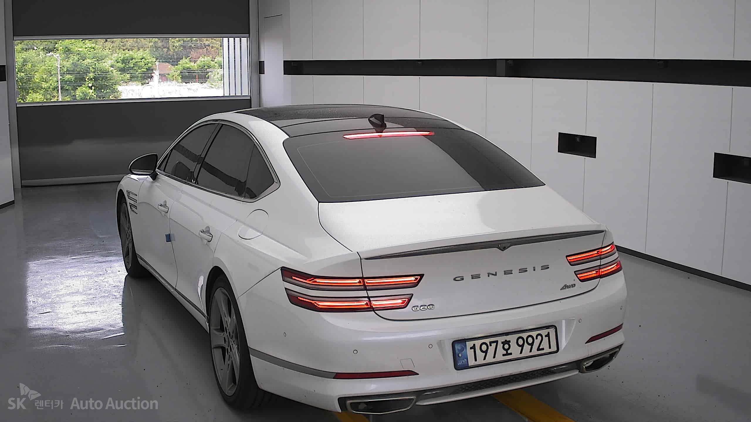 2022 - genesis g80