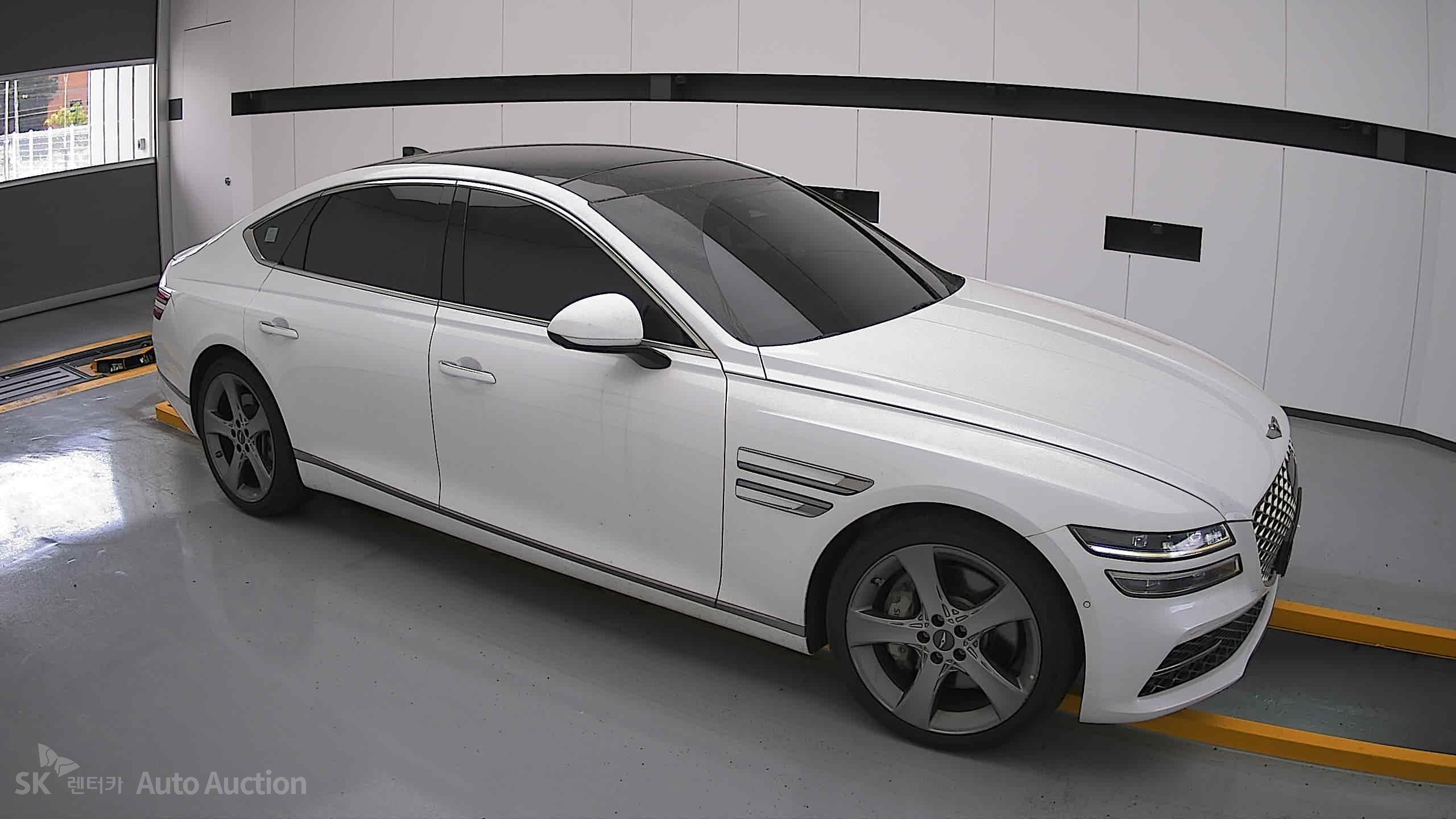 2022 - genesis g80