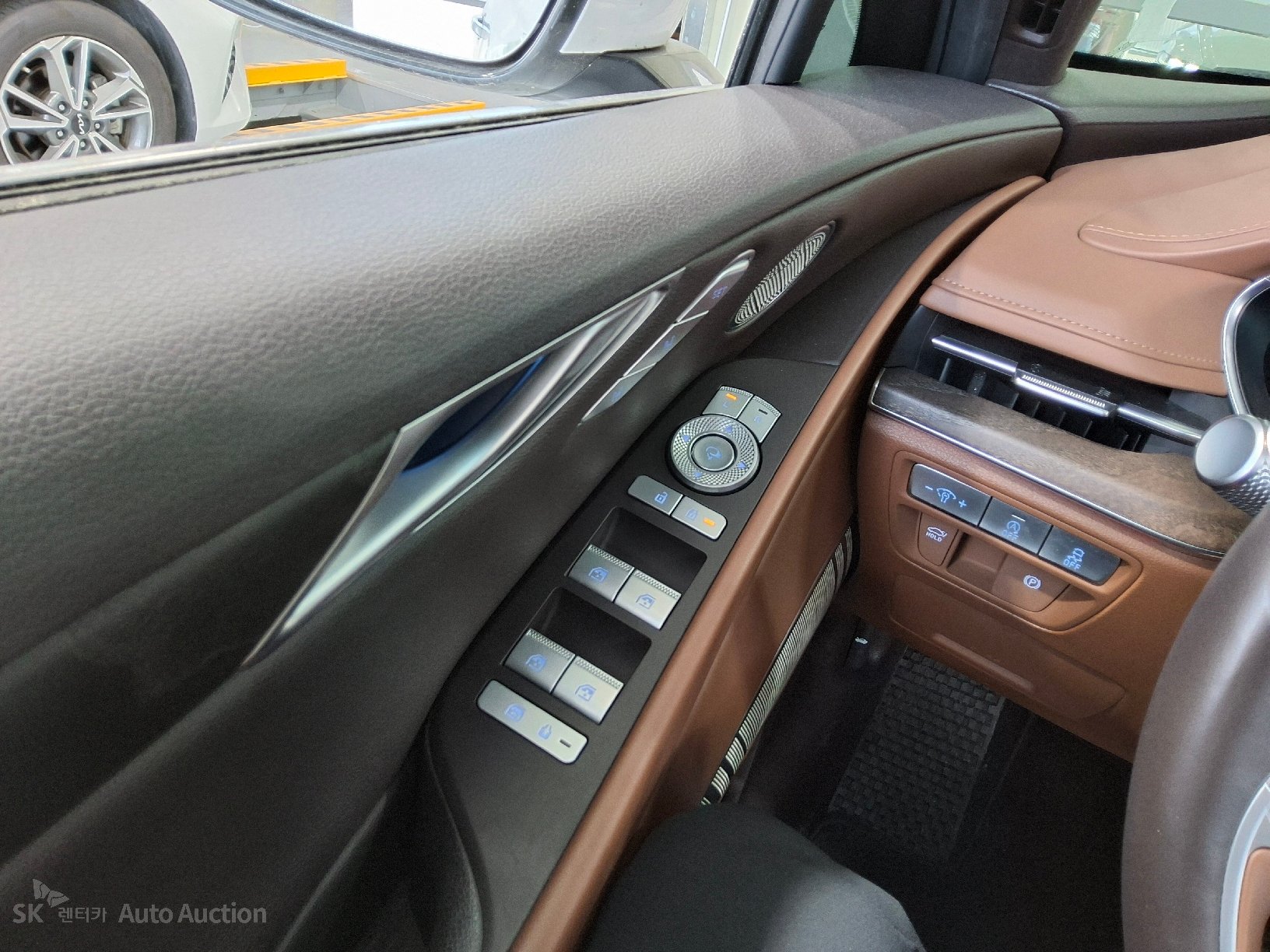 2022 - genesis g80