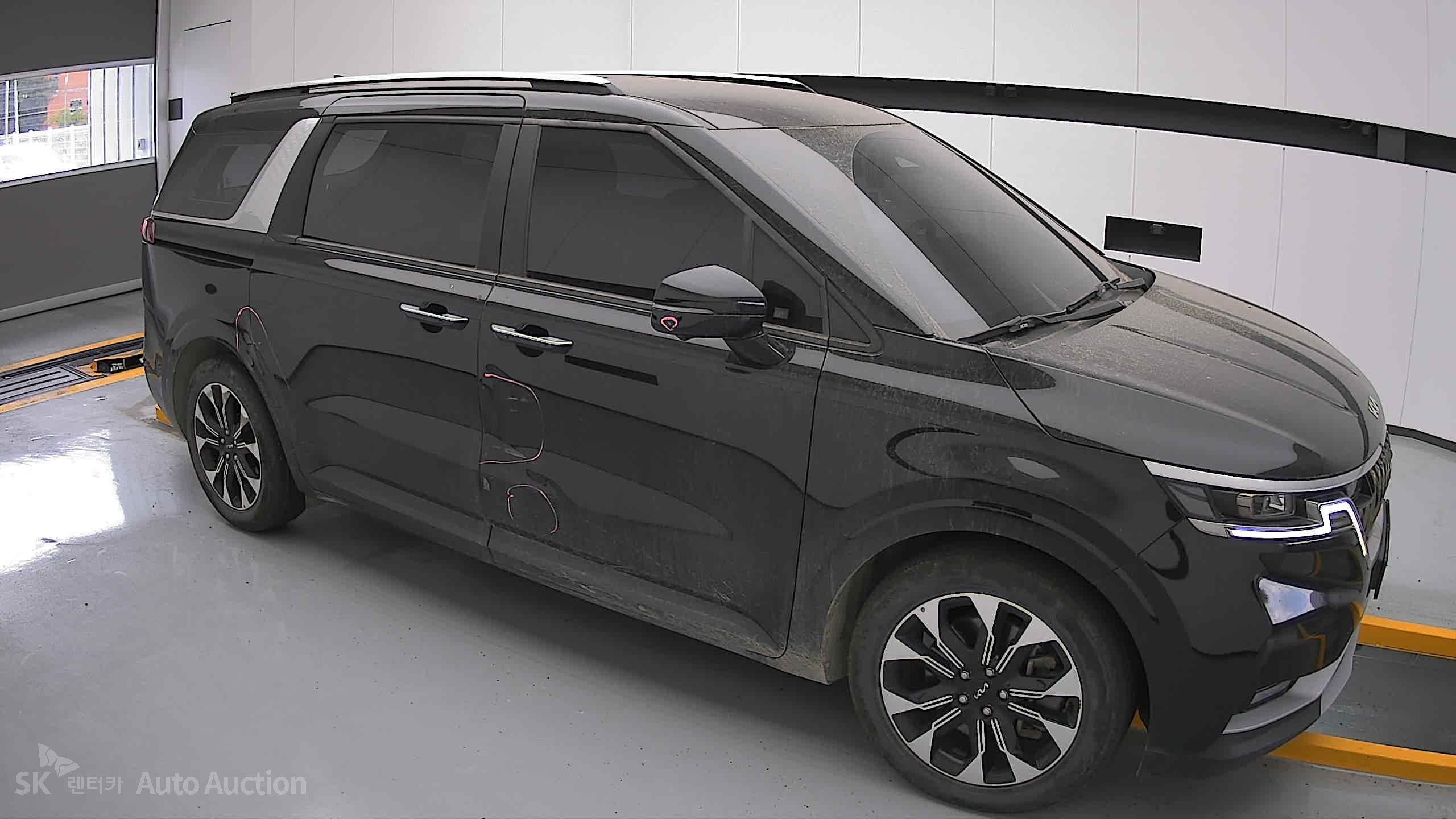 2023 - kia carnival