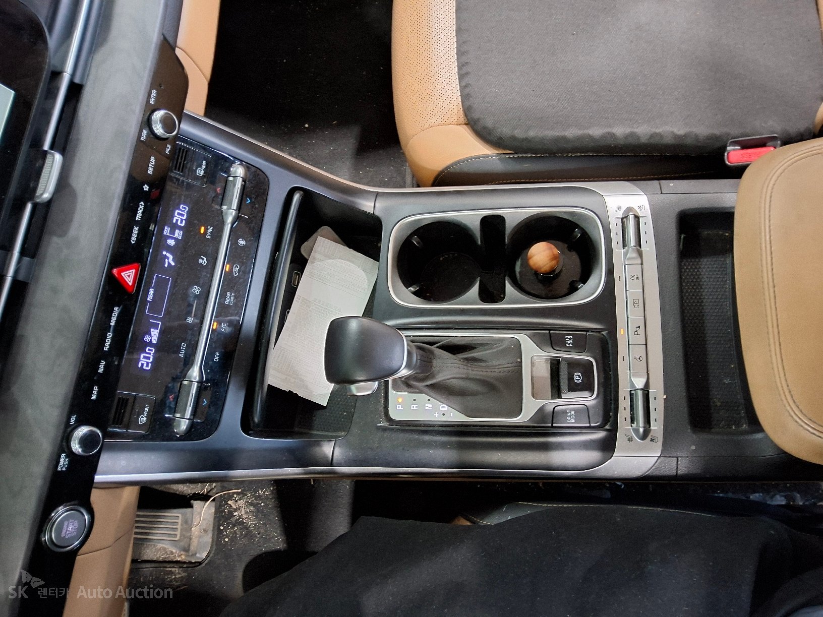2023 - kia carnival