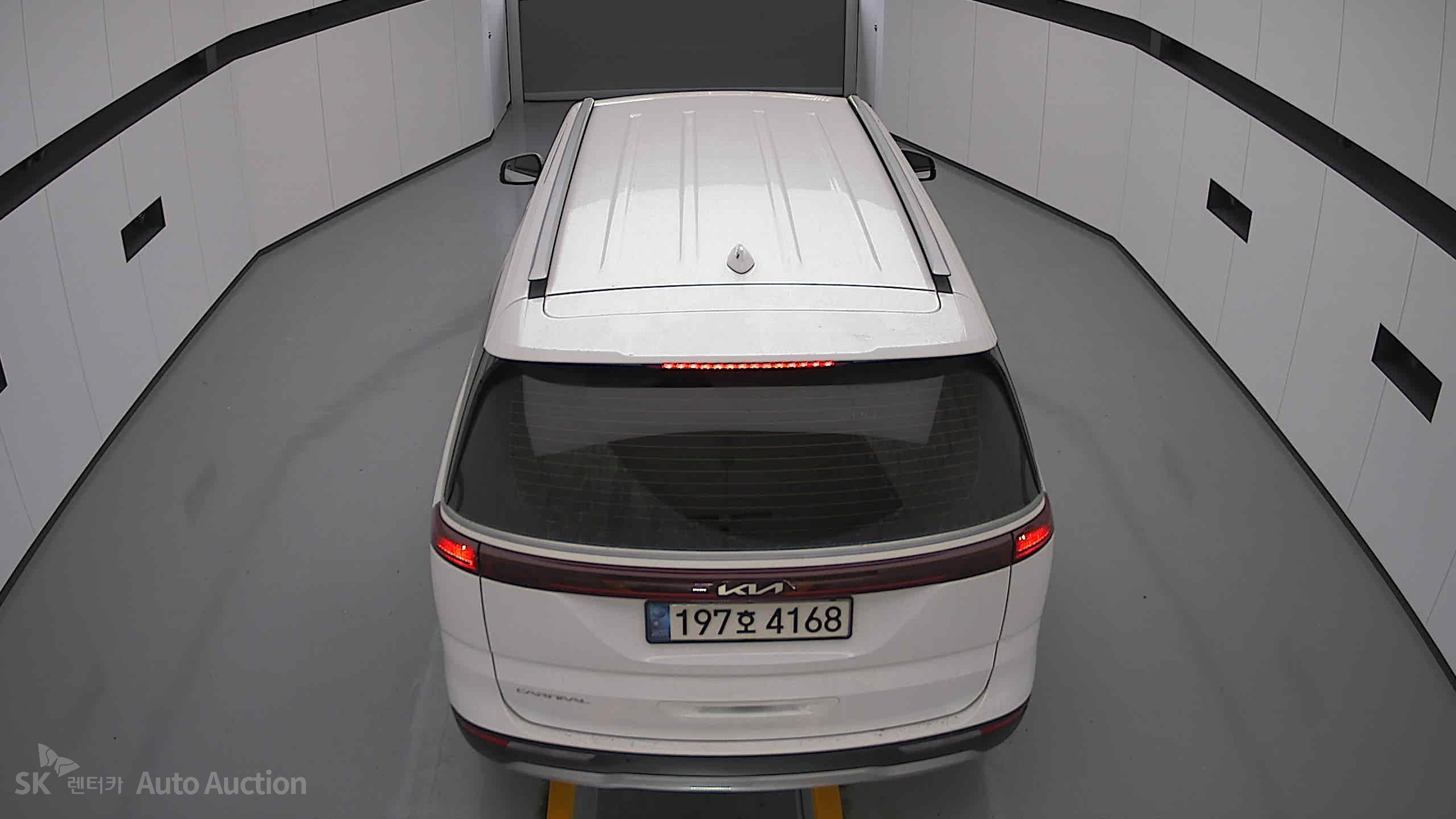 2023 - kia carnival